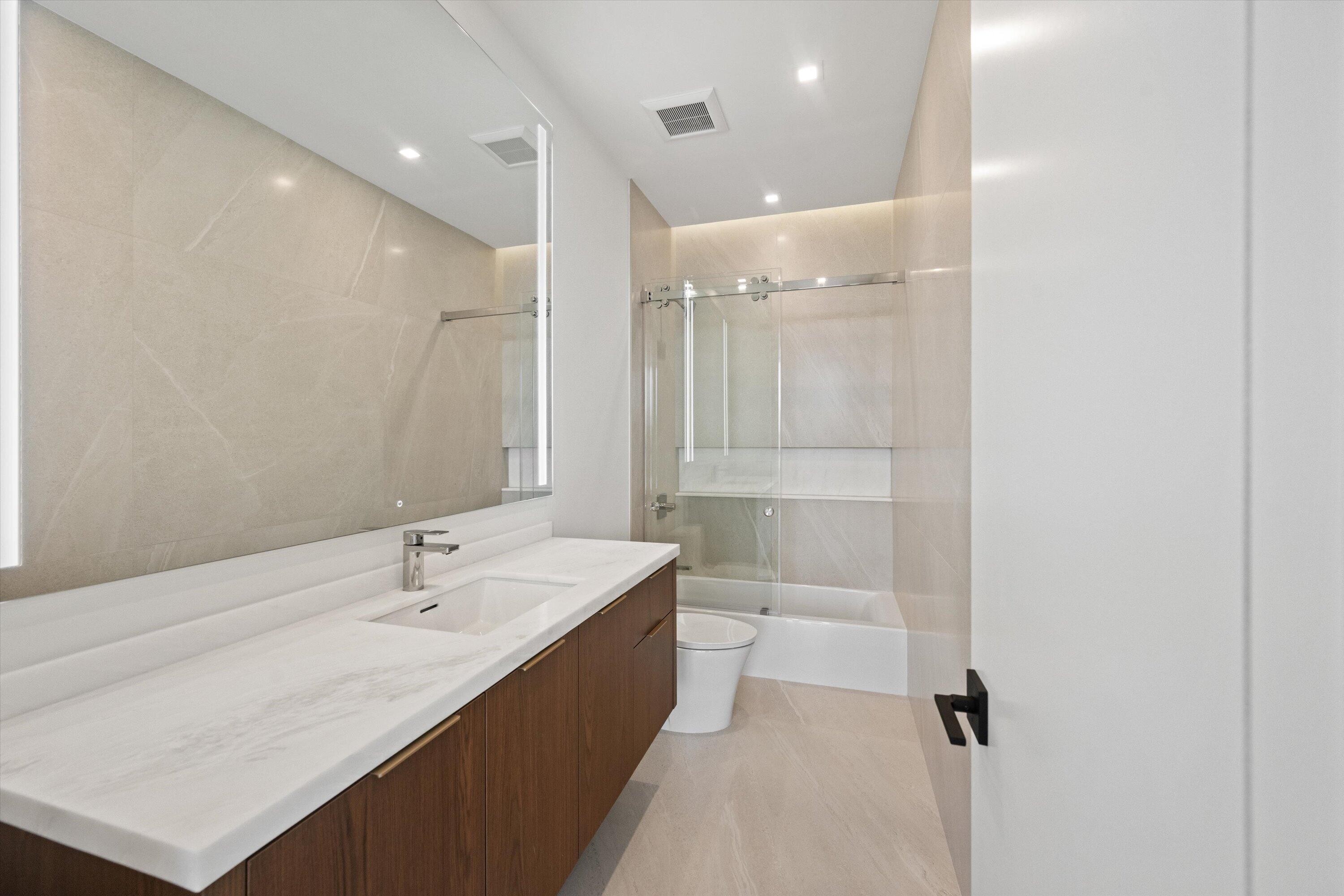 591 Golden Harbour, Boca Raton FL 33432
