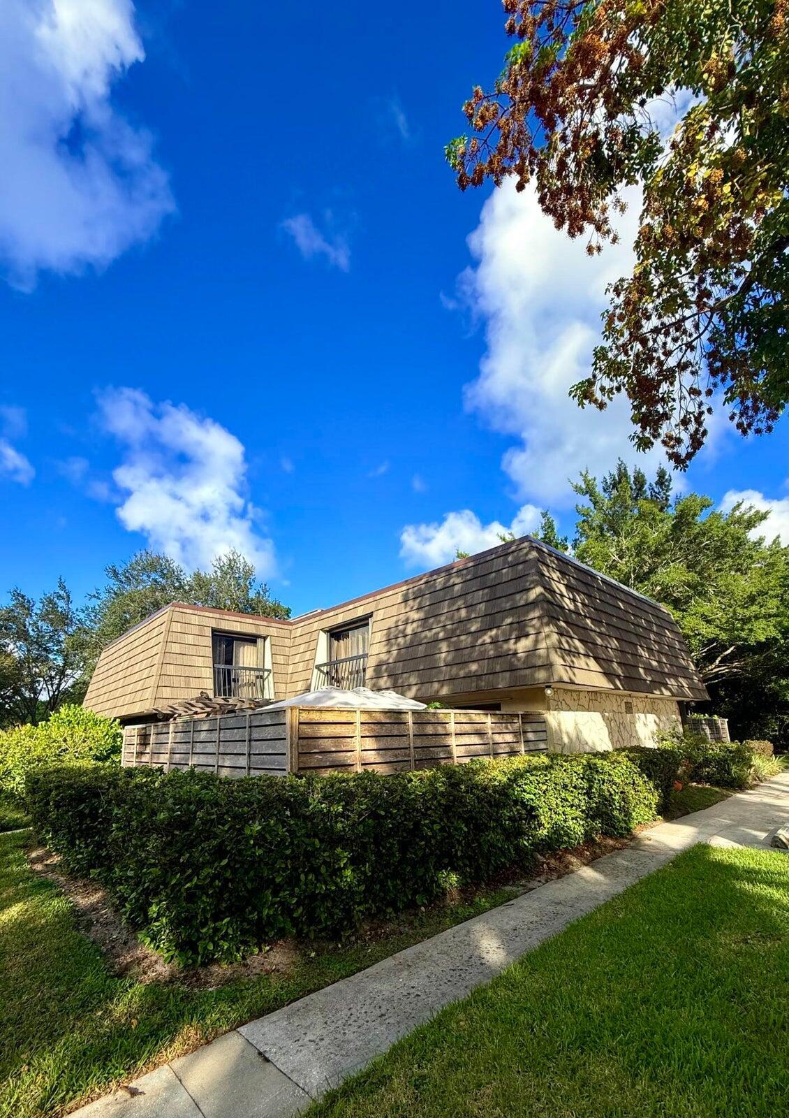 903 9TH, Palm Beach Gardens FL 33418