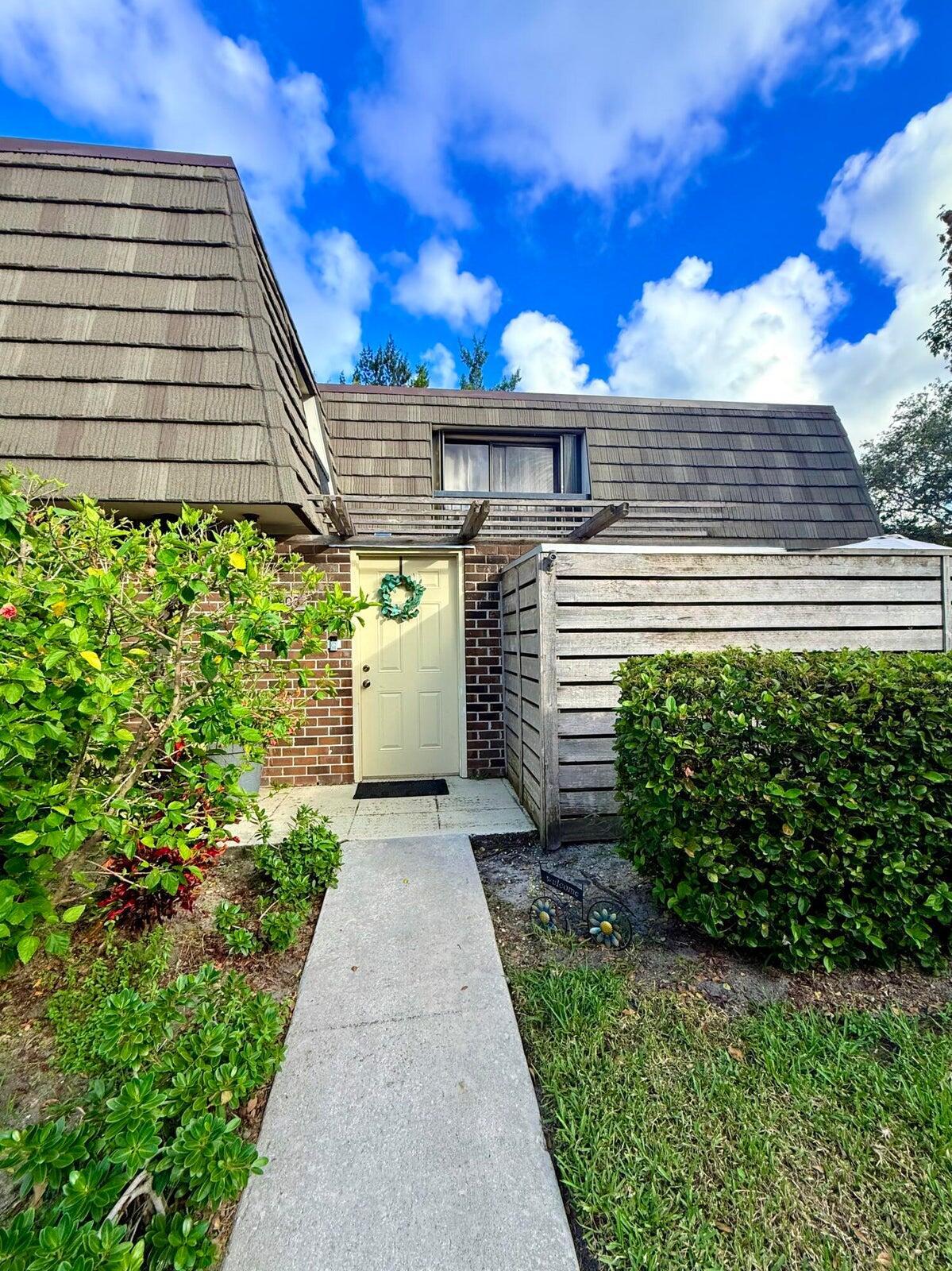 903 9TH, Palm Beach Gardens FL 33418