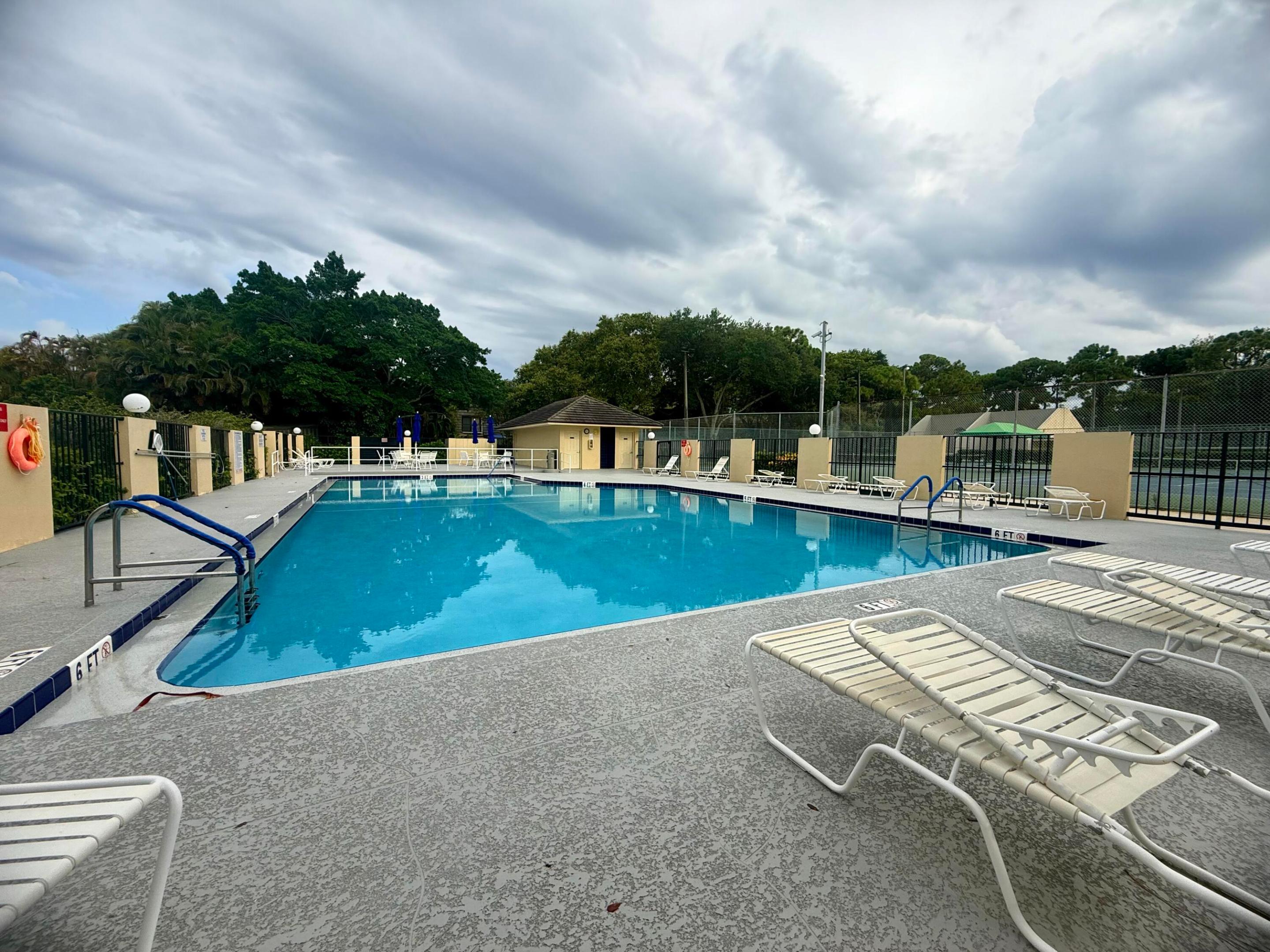 903 9TH, Palm Beach Gardens FL 33418