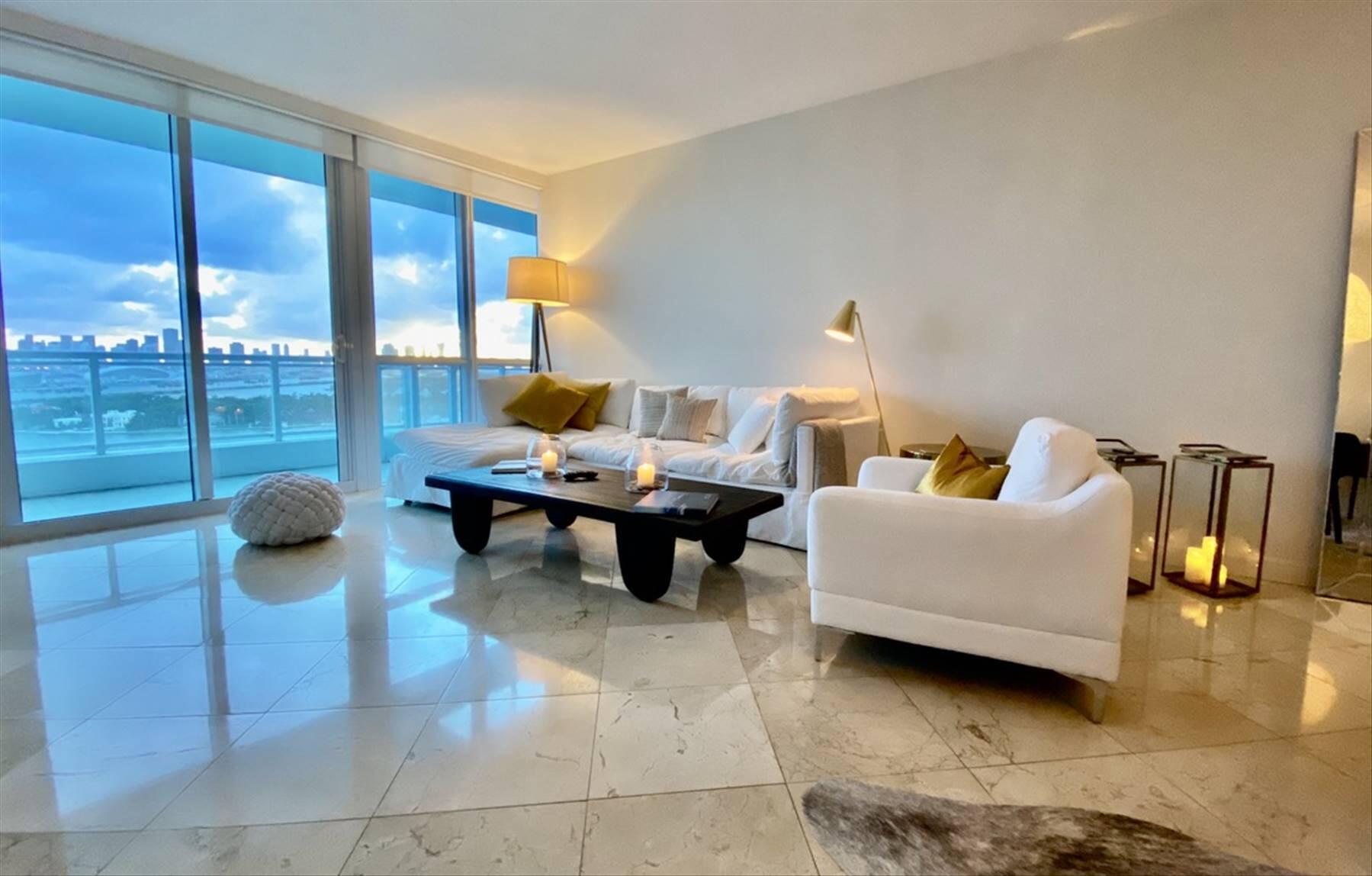 540 WEST #2011, Miami Beach FL 33139