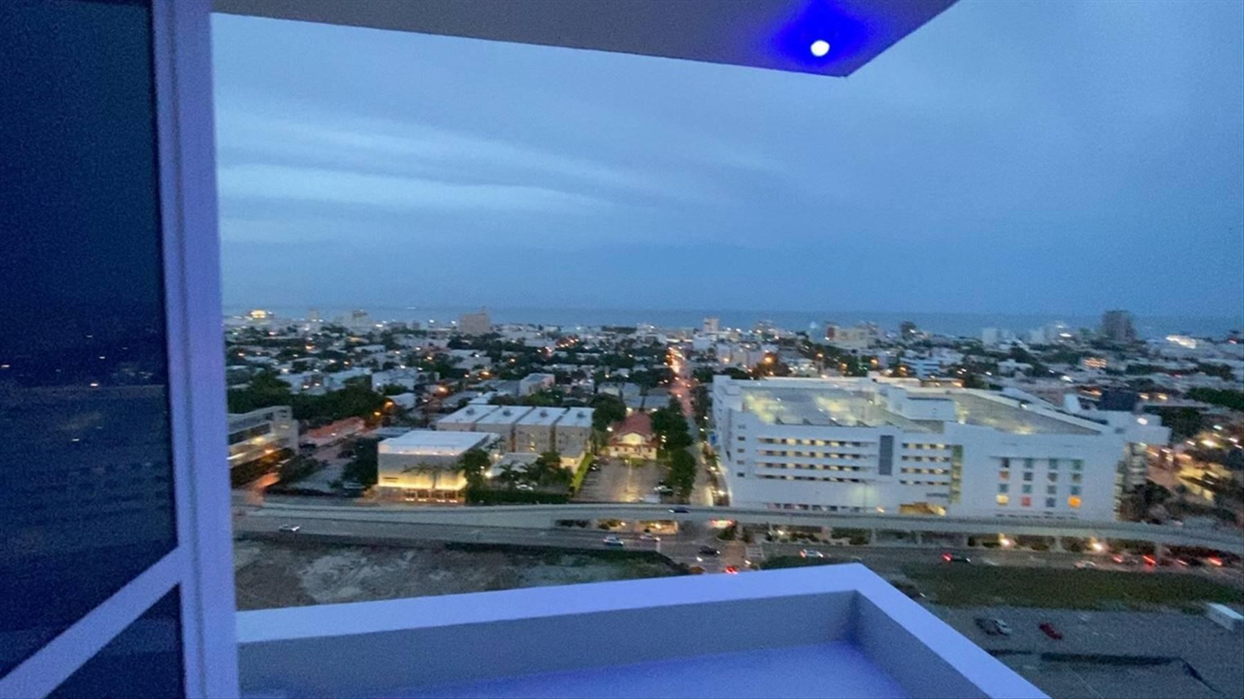 540 WEST #2011, Miami Beach FL 33139