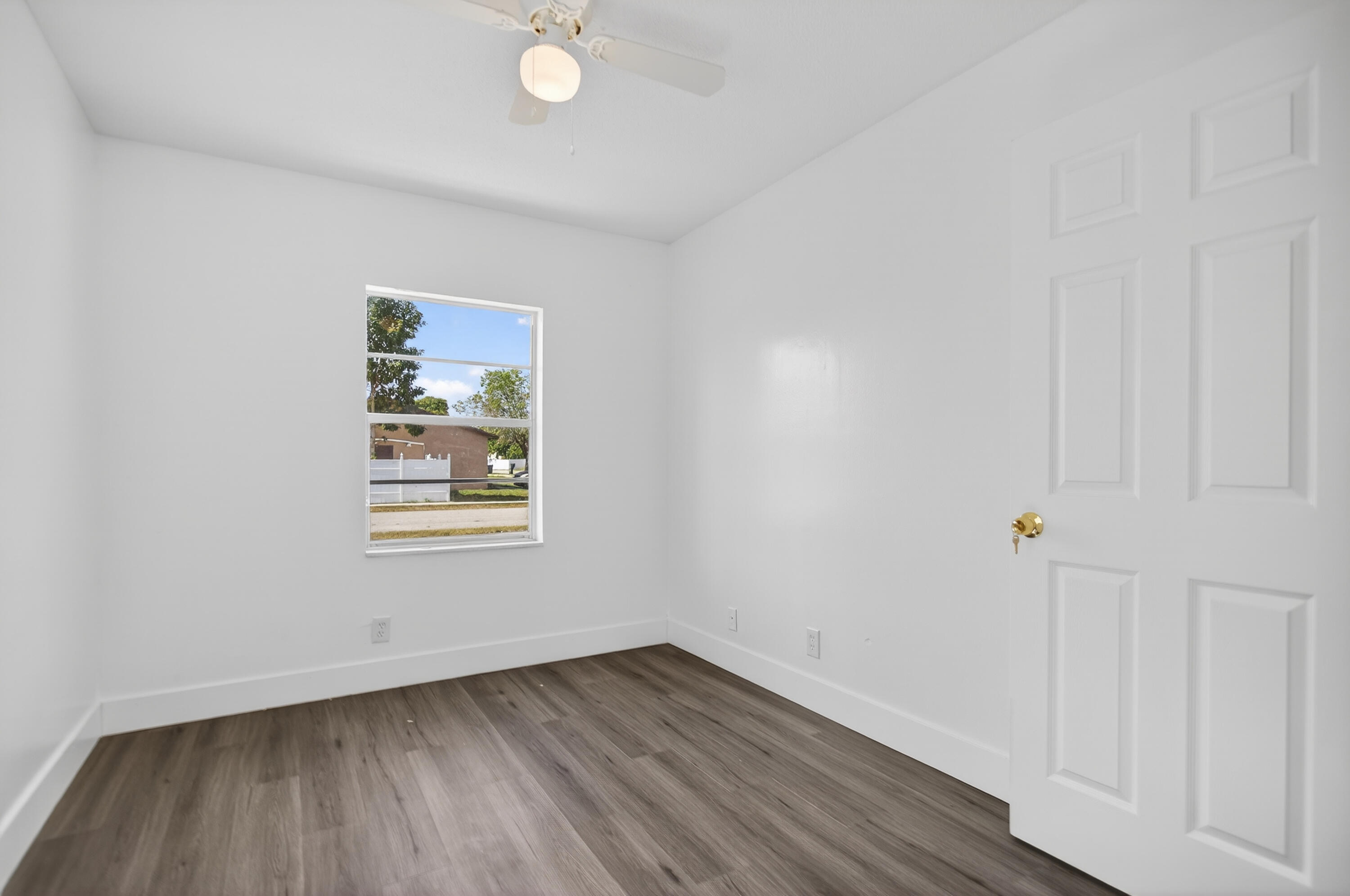 405 SW 78TH, North Lauderdale FL 33068