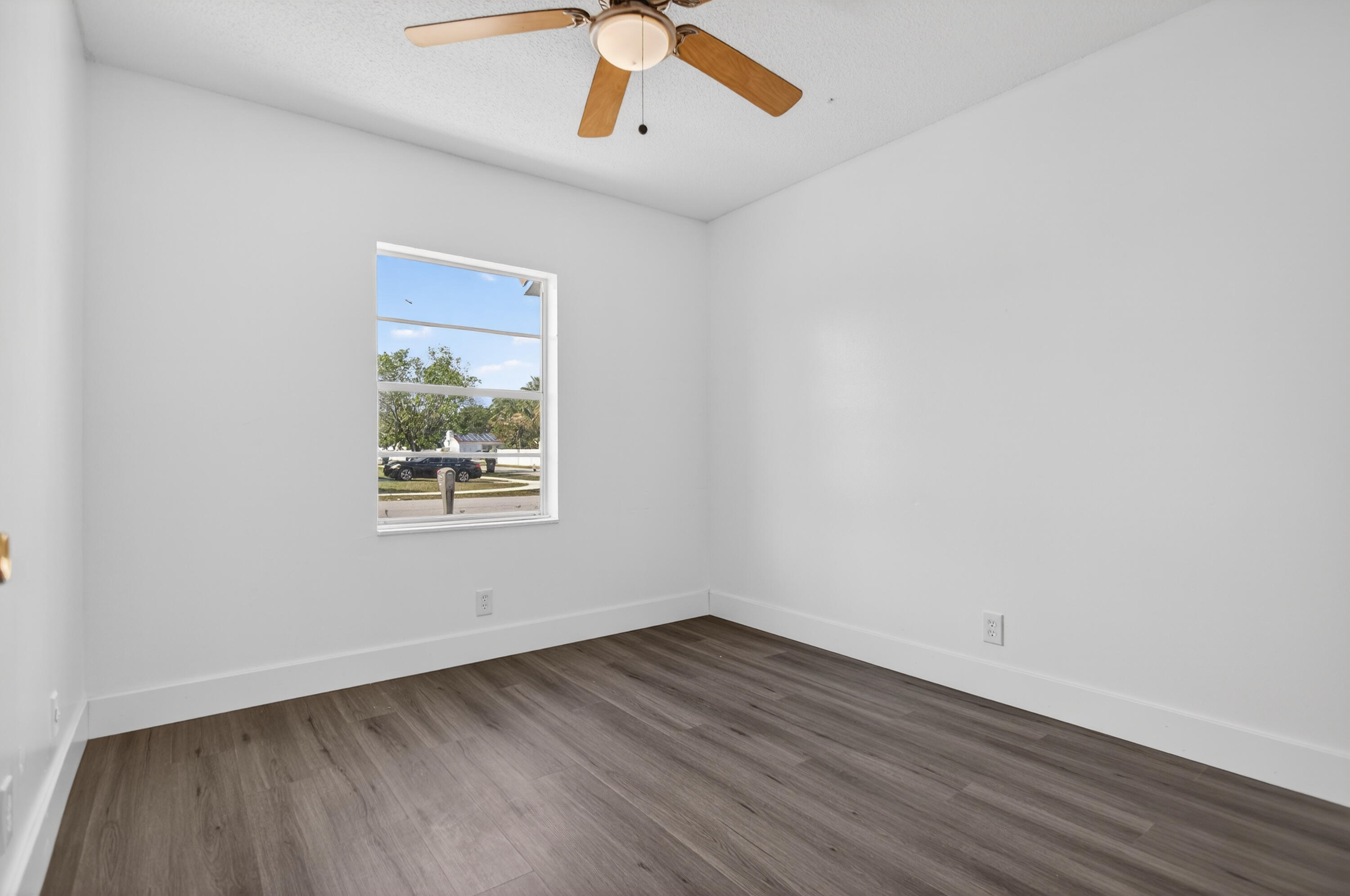 405 SW 78TH, North Lauderdale FL 33068