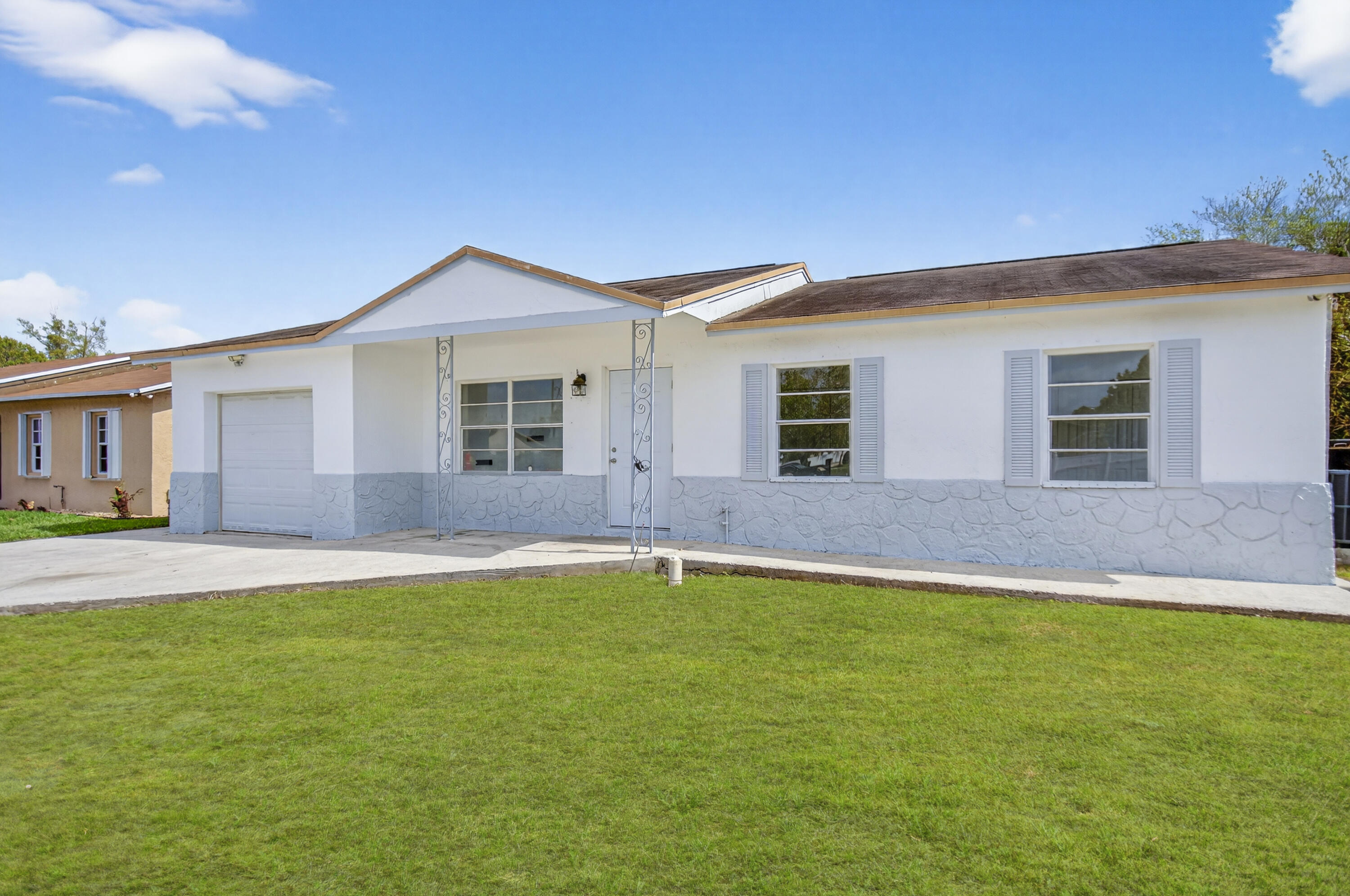 405 SW 78TH, North Lauderdale FL 33068