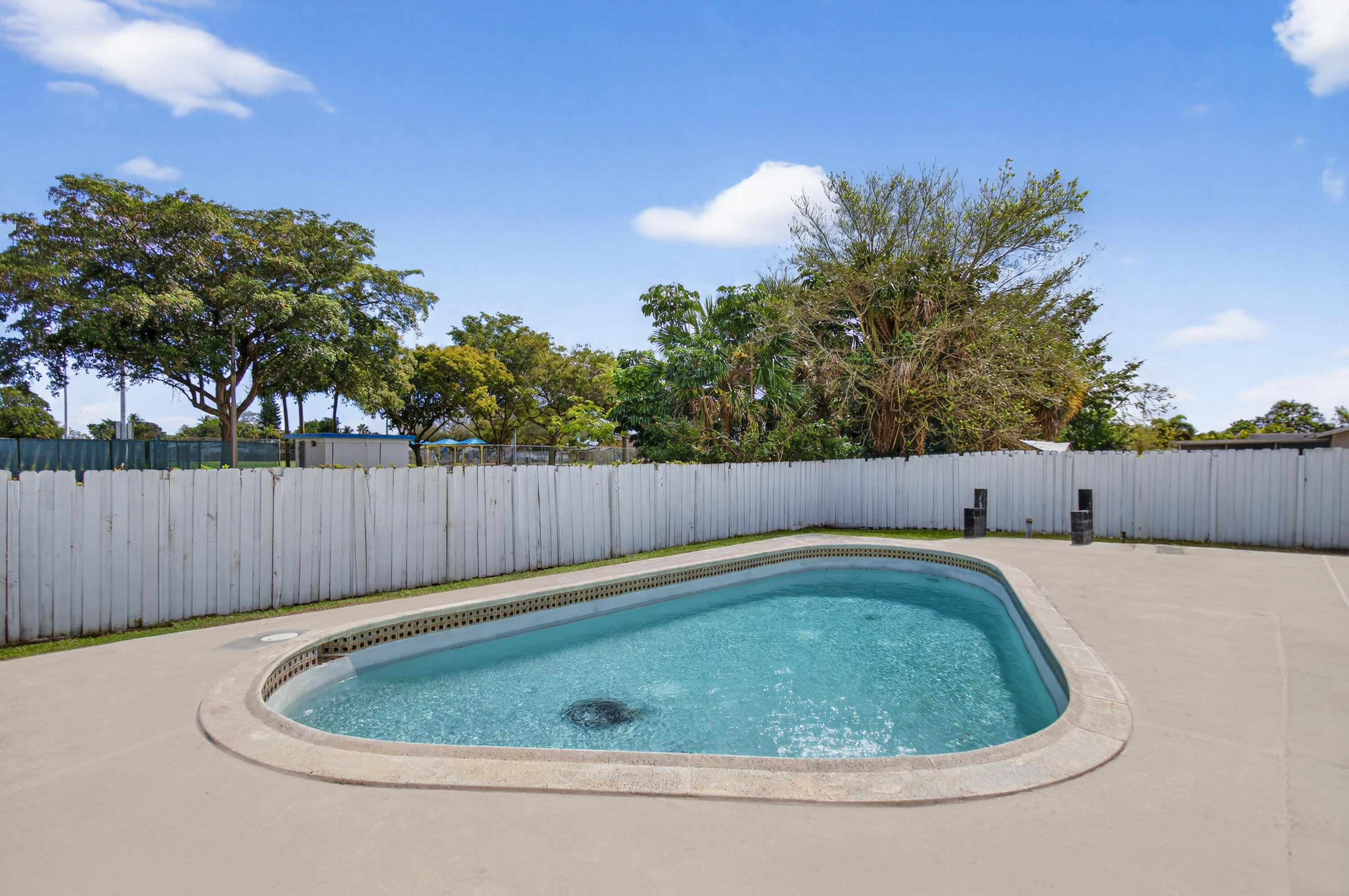 405 SW 78TH, North Lauderdale FL 33068