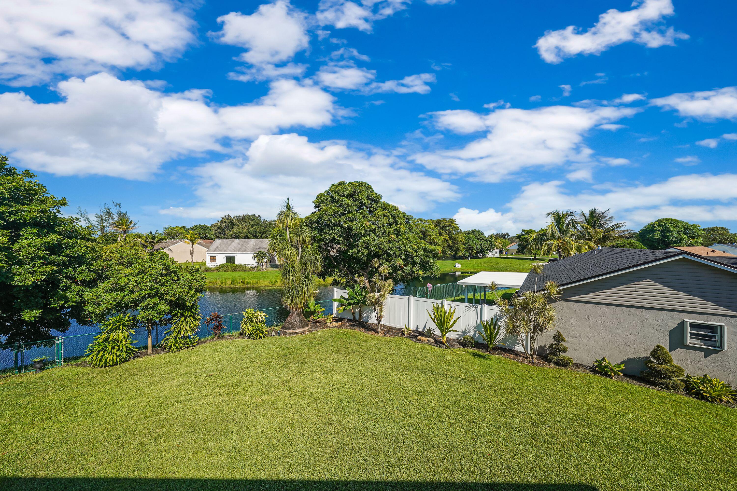 911 SW 87th, Pembroke Pines FL 33025