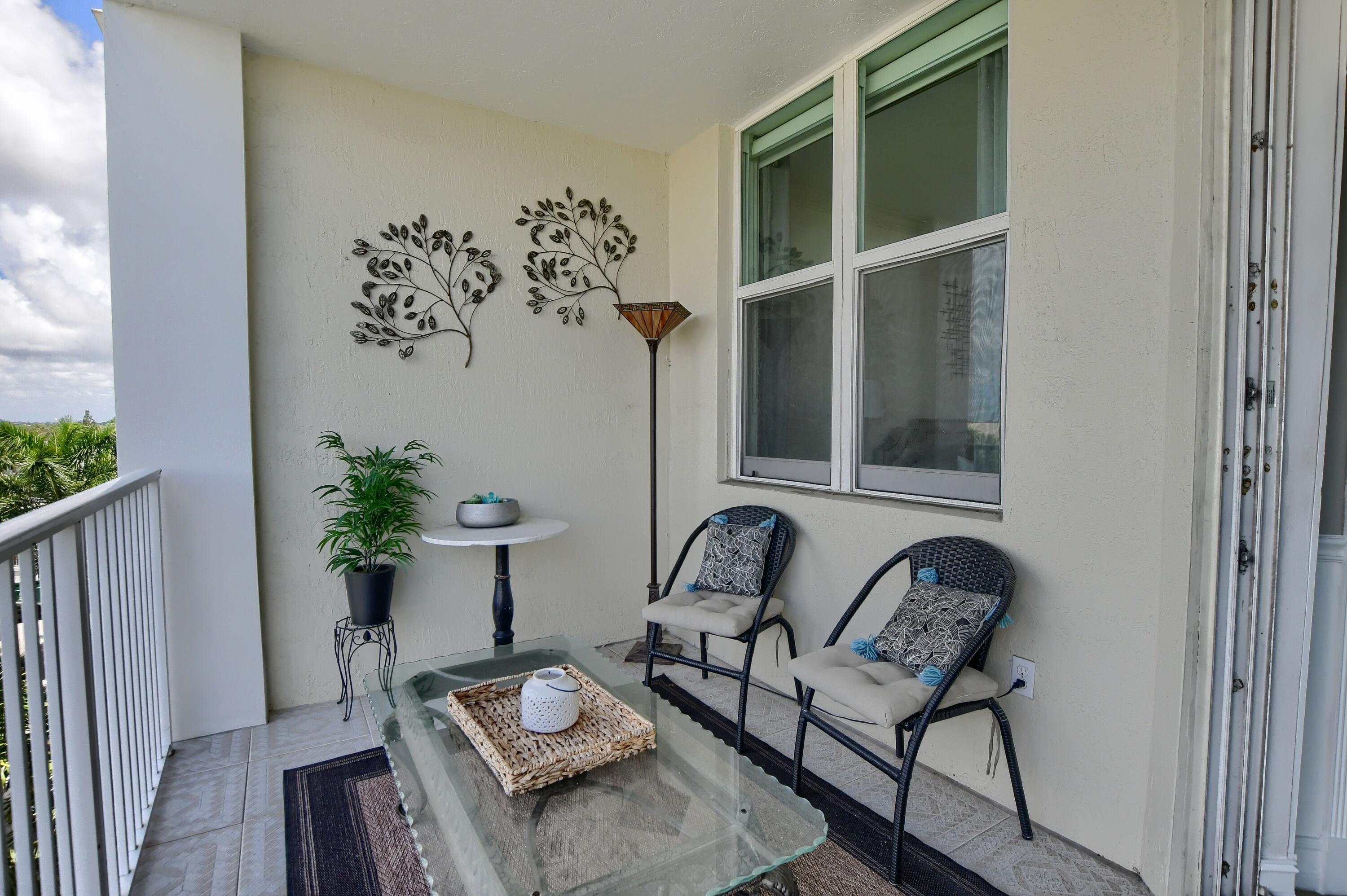 804 E Windward #603, Lantana FL 33462