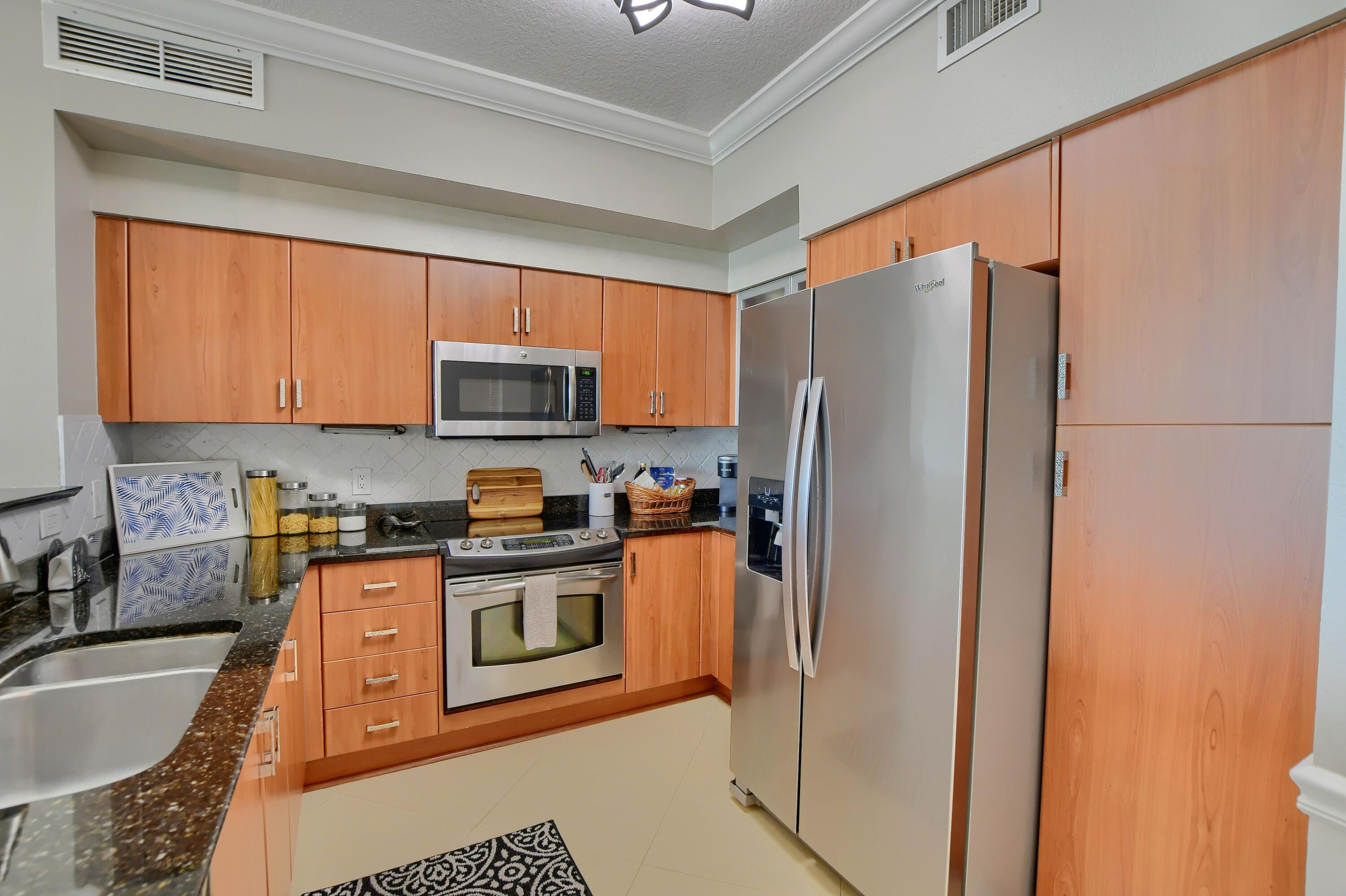 804 E Windward #603, Lantana FL 33462