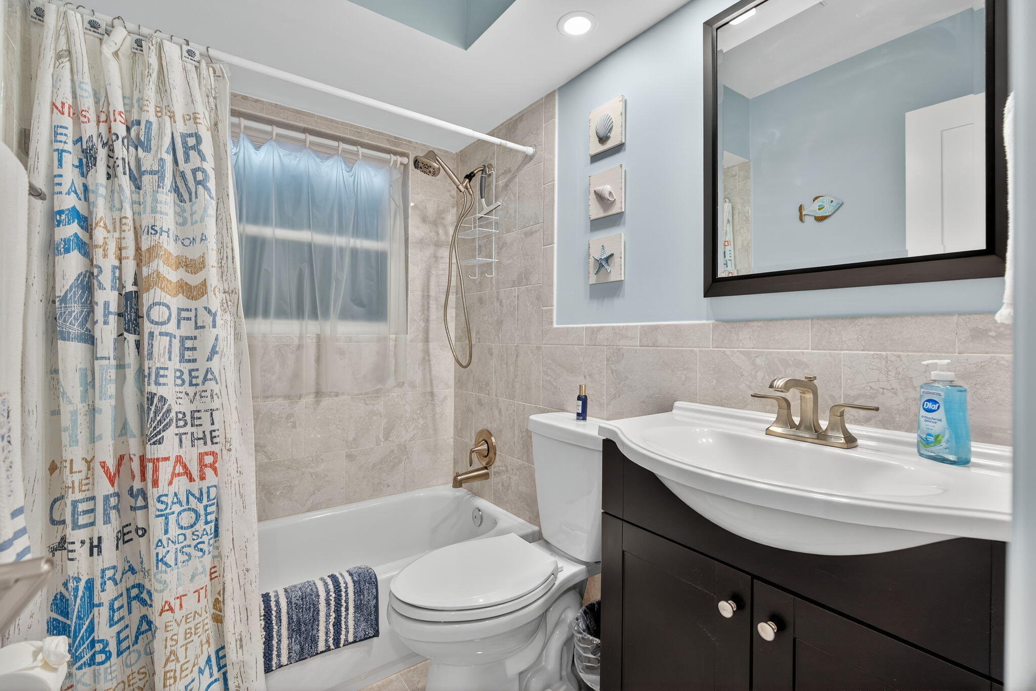 110 SHORE #301, North Palm Beach FL 33408