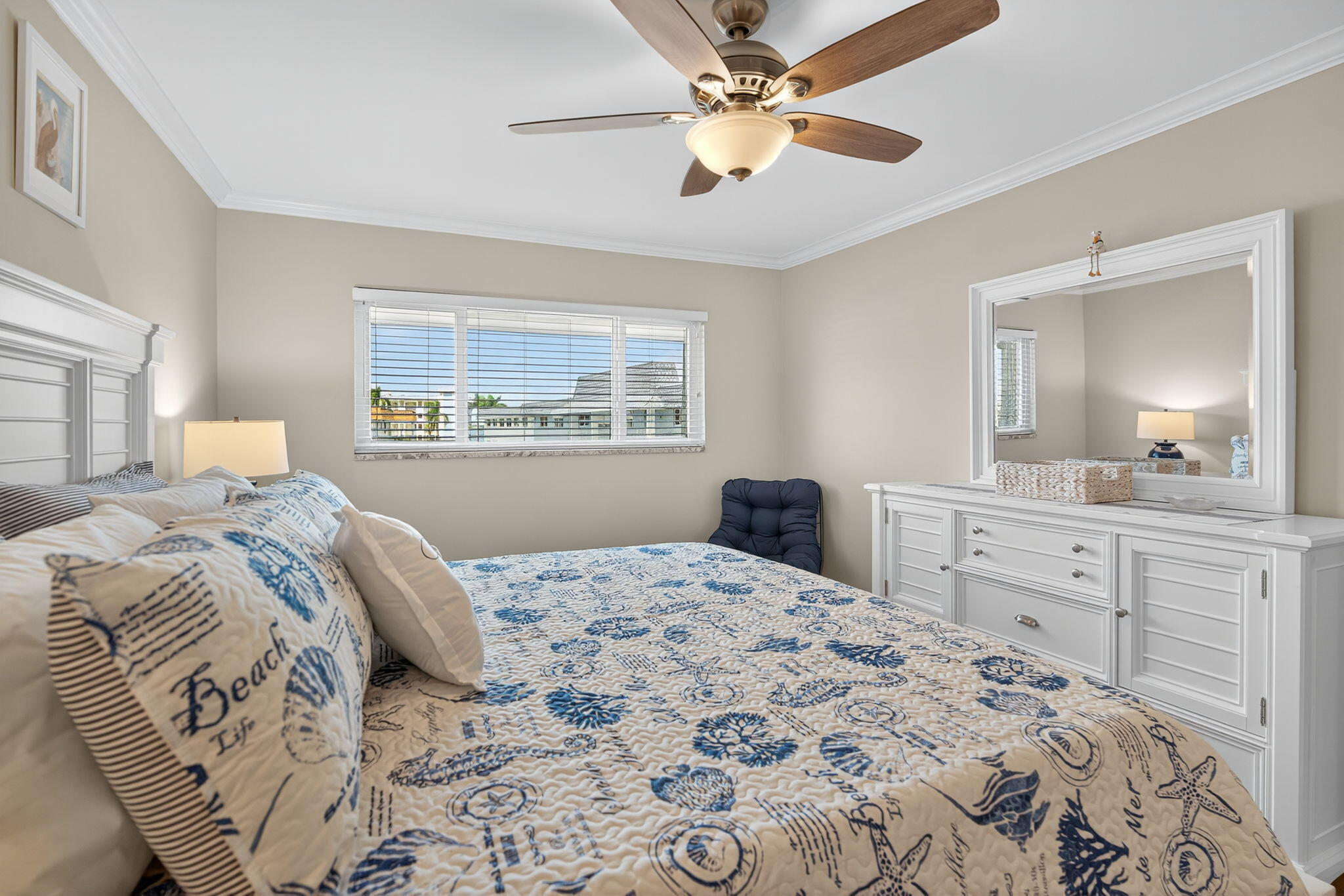 110 SHORE #301, North Palm Beach FL 33408