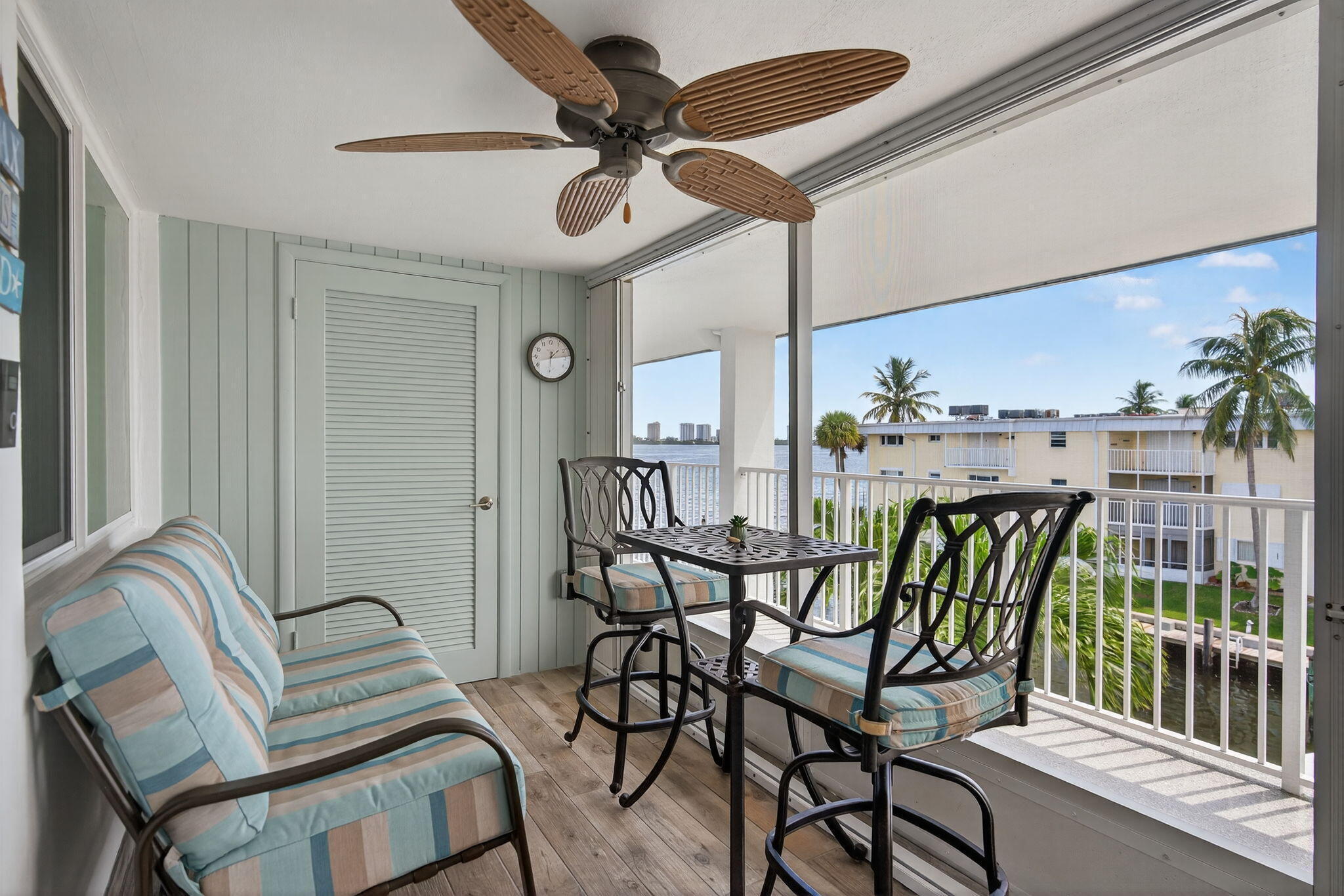 110 SHORE #301, North Palm Beach FL 33408
