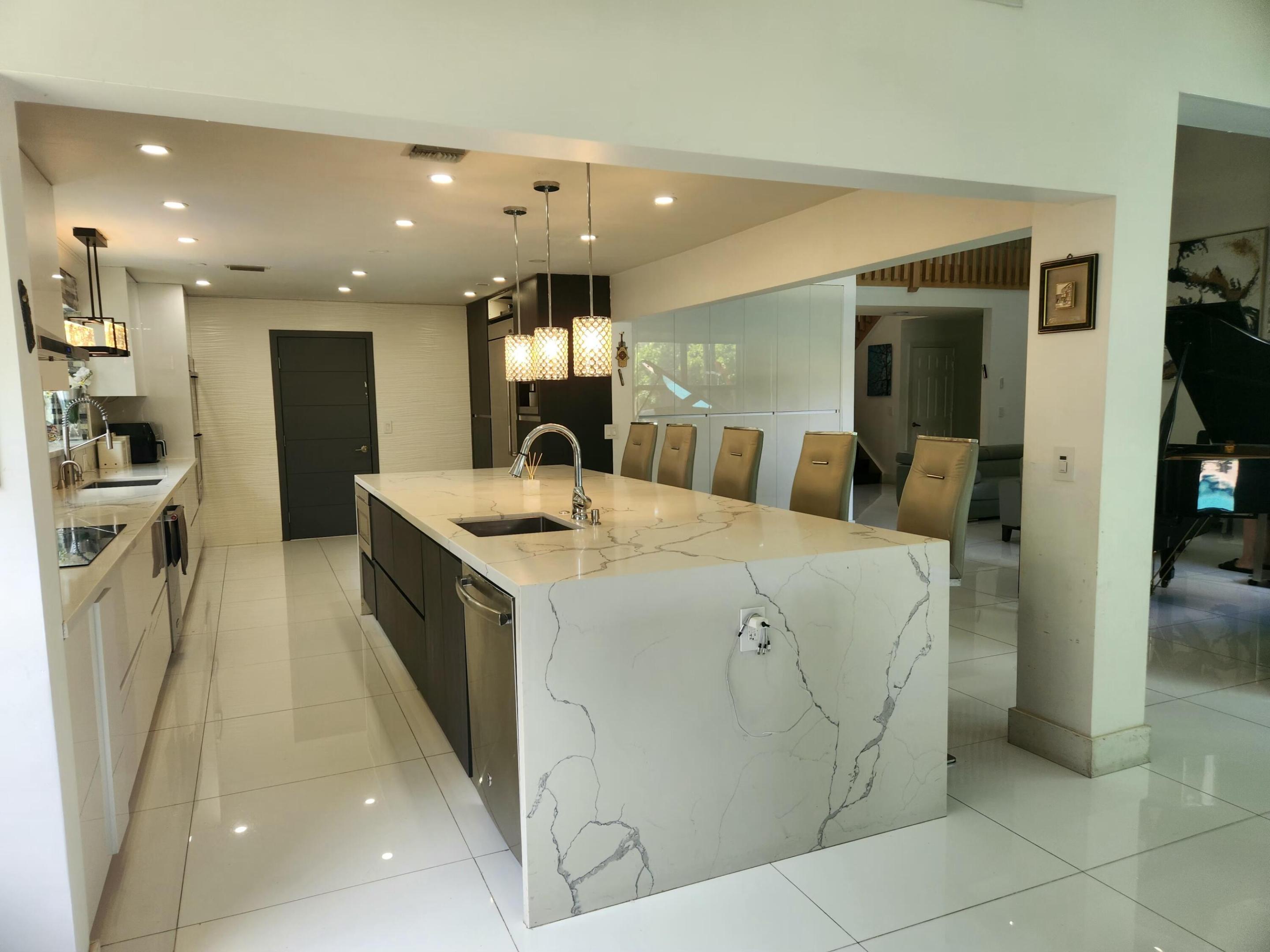 3877 BIMINI, Cooper City FL 33026
