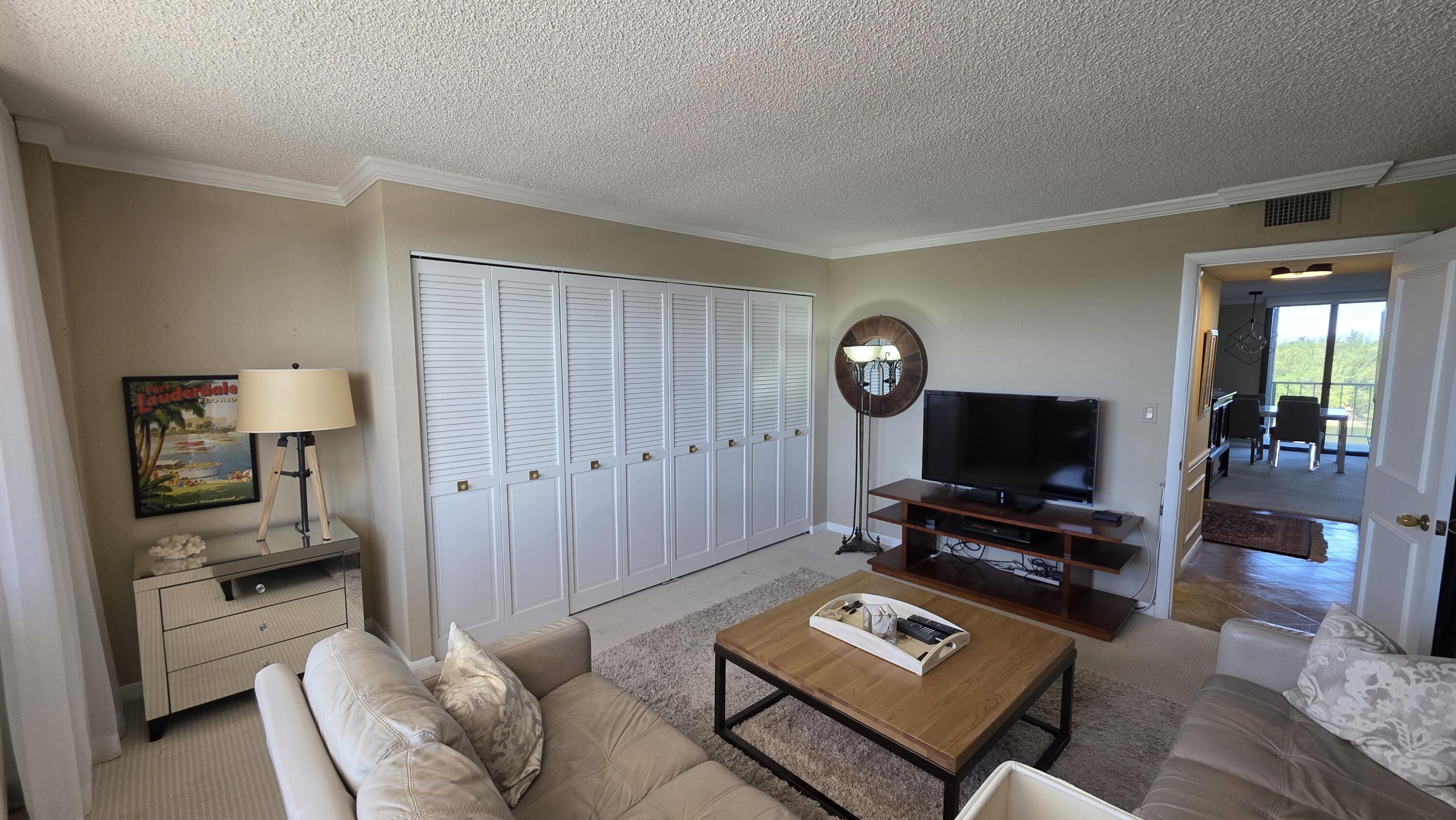 936 Intracoastal #5B, Fort Lauderdale FL 33304