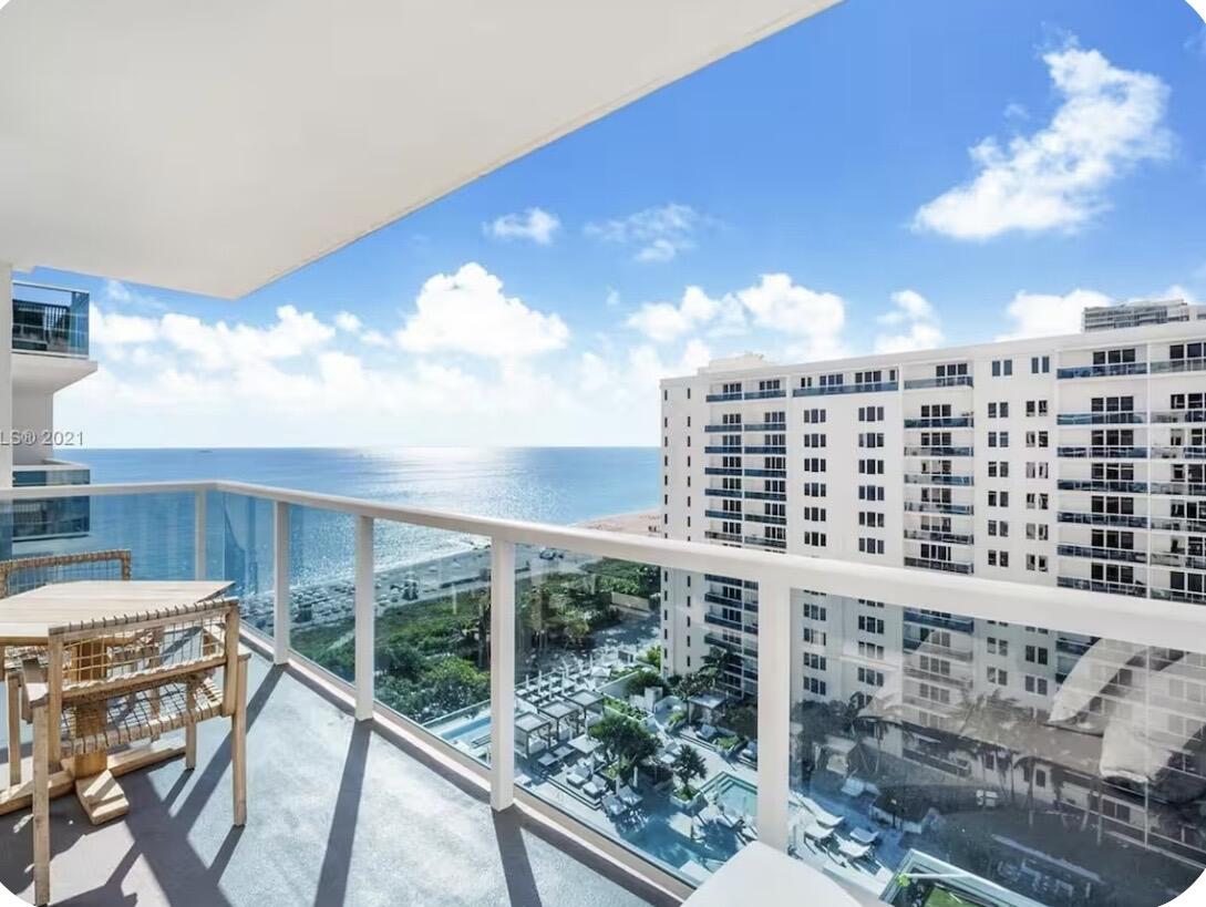 102 24th #1512, Miami Beach FL 33139