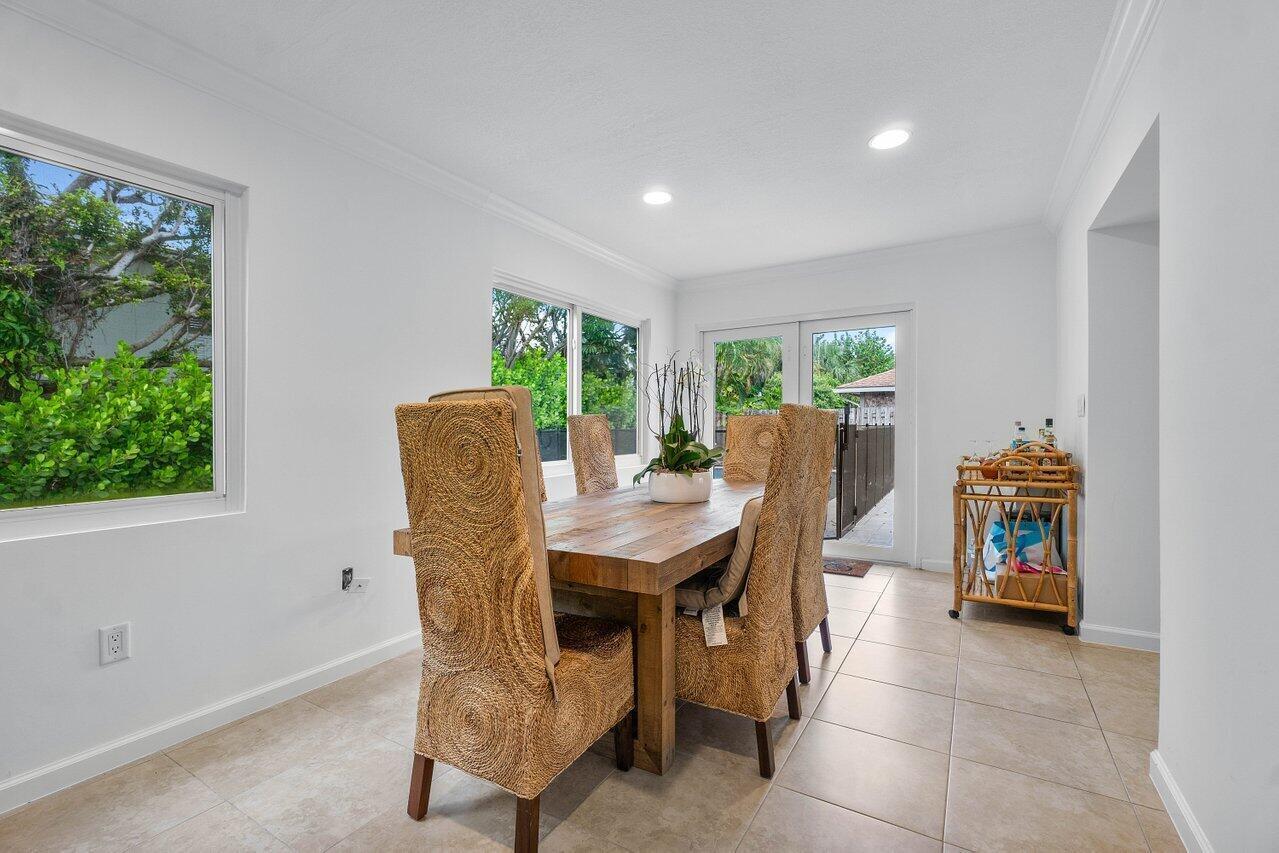 125 Gregory, West Palm Beach FL 33405