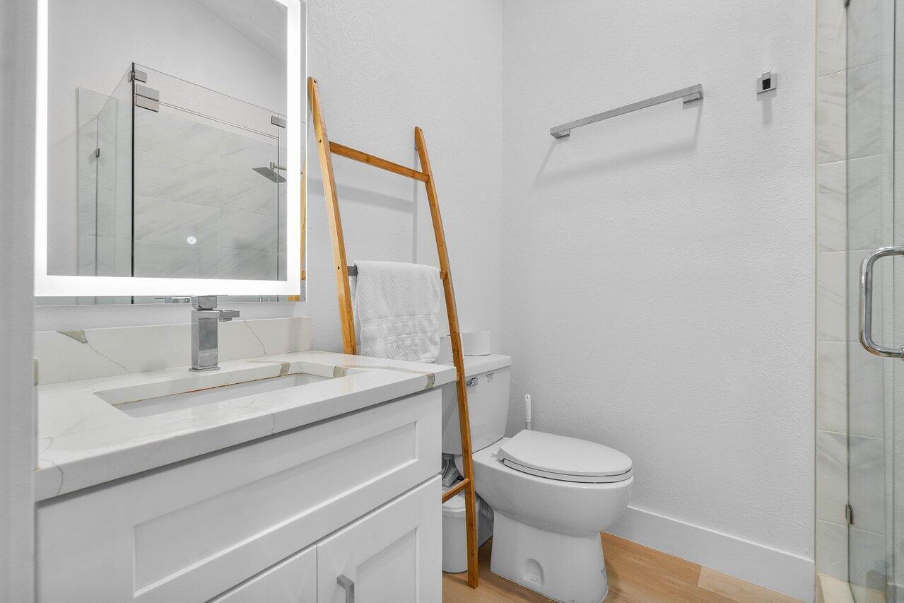 125 Gregory, West Palm Beach FL 33405
