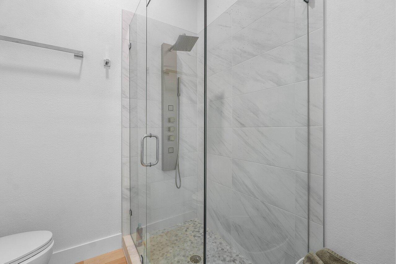 125 Gregory, West Palm Beach FL 33405