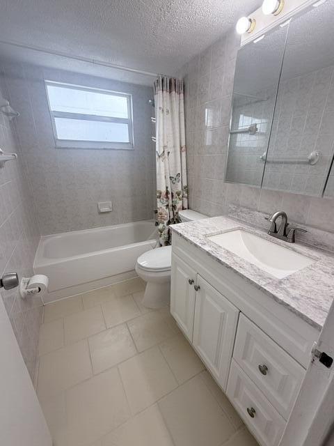 2555 NE 11TH #402, Fort Lauderdale FL 33304