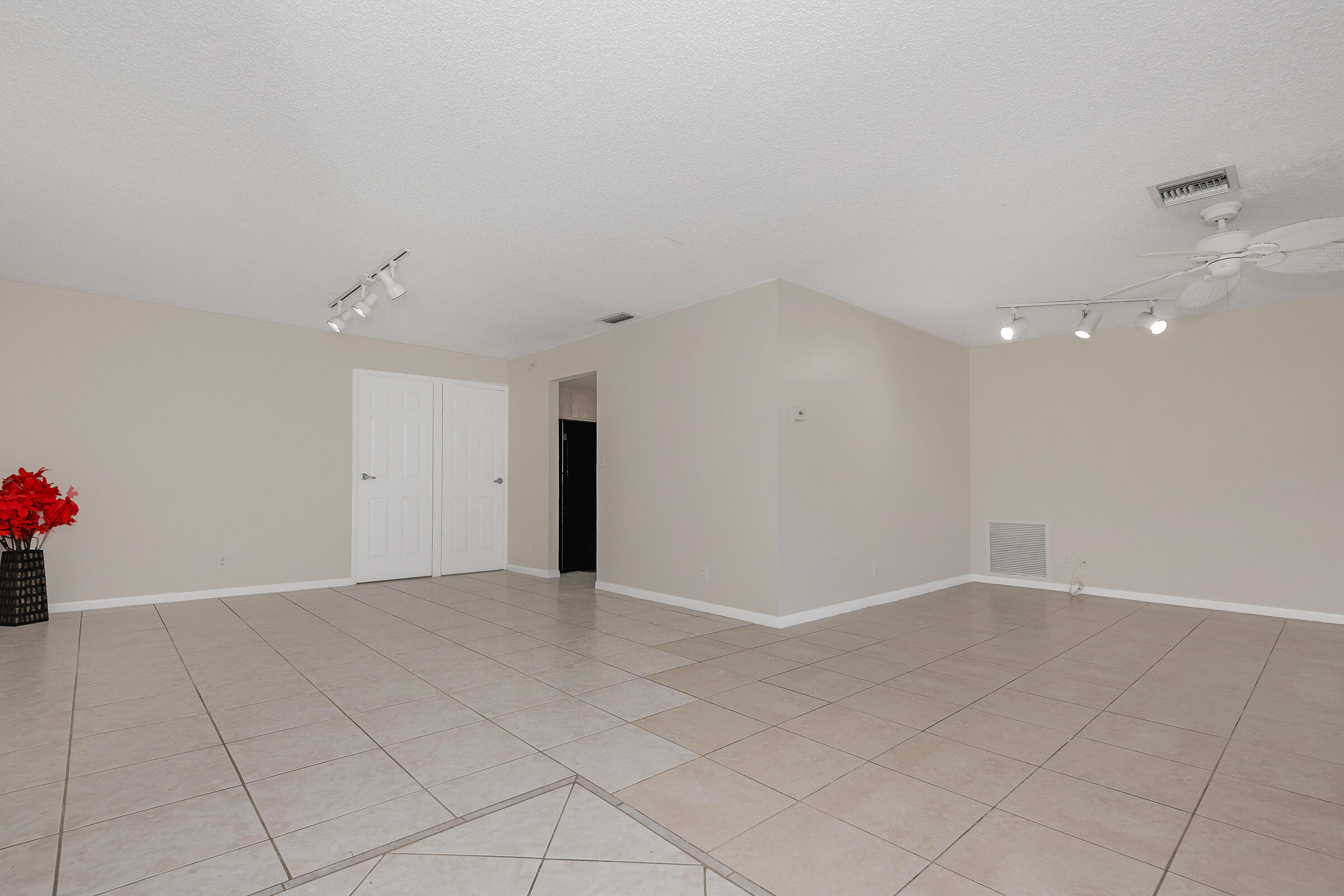 2831 NW 51ST, Margate FL 33063