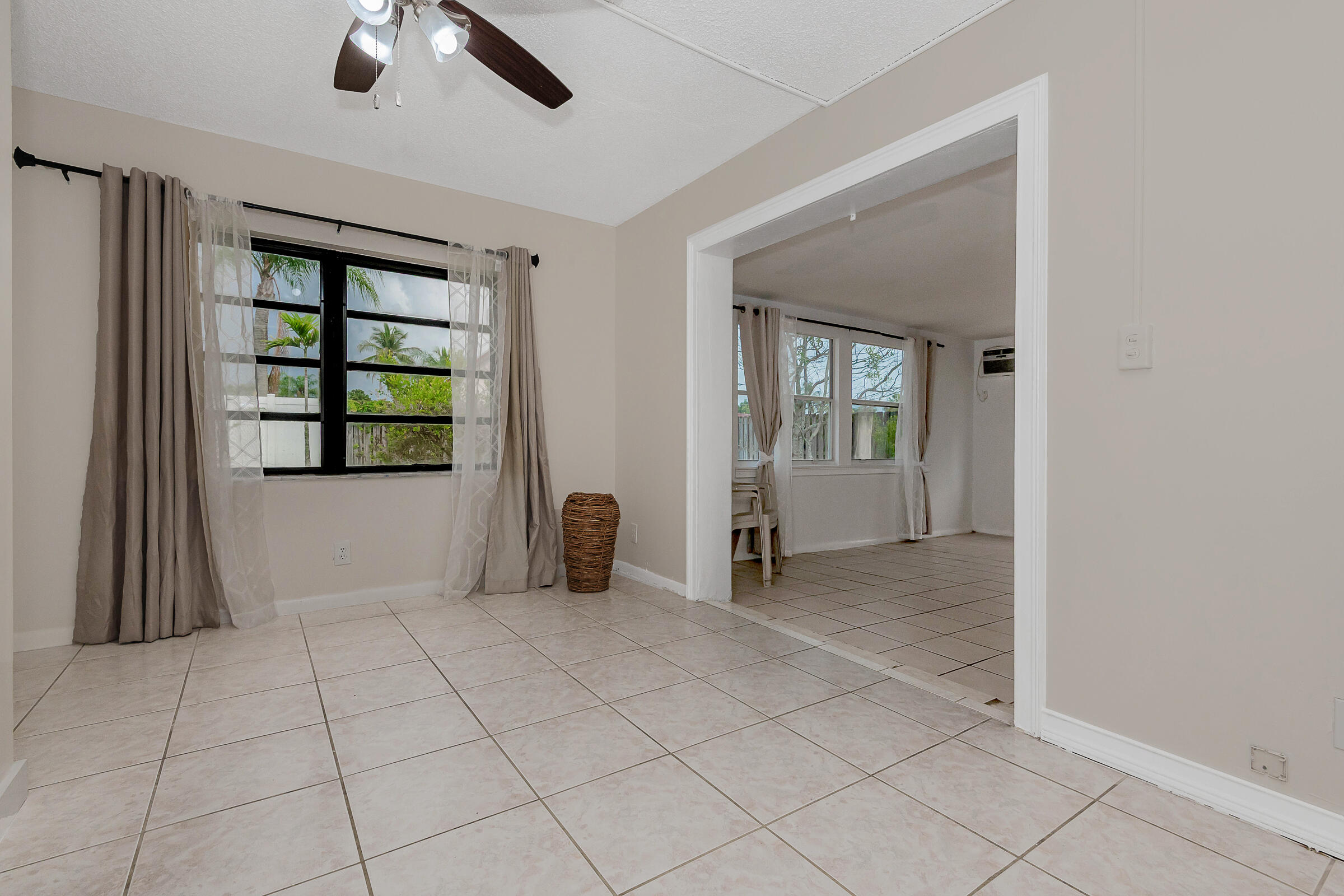2831 NW 51ST, Margate FL 33063