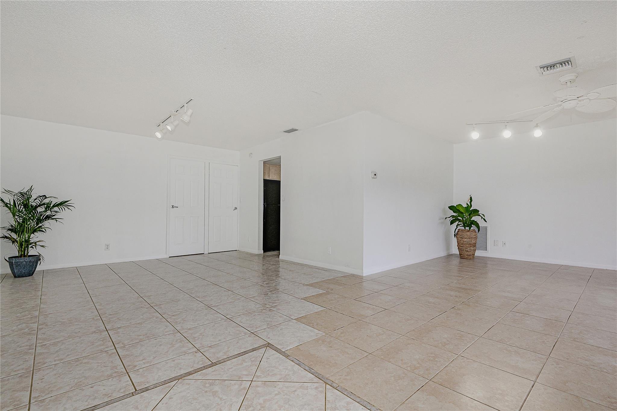 2831 NW 51ST, Margate FL 33063