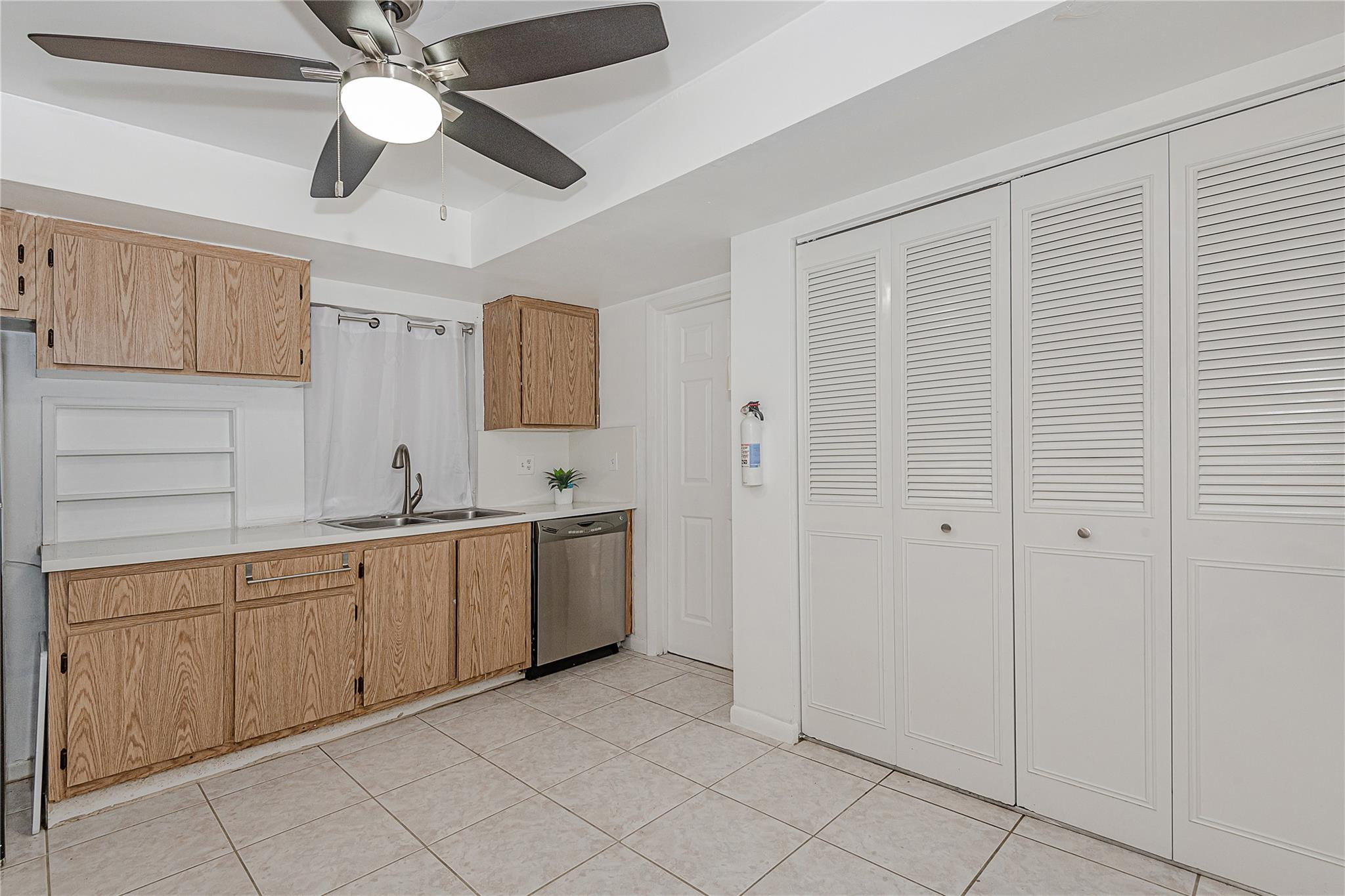 2831 NW 51ST, Margate FL 33063