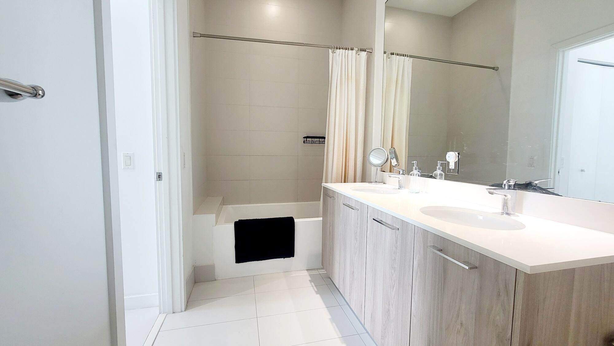 501 NE 31st #4007, Miami FL 33137