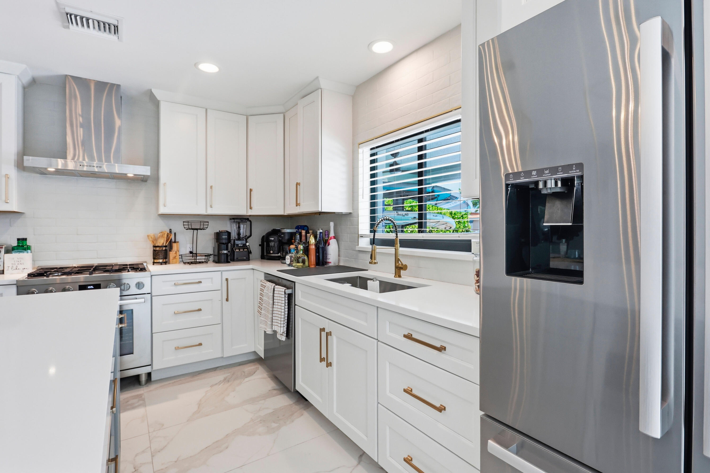 2447 SE 10th, Pompano Beach FL 33062