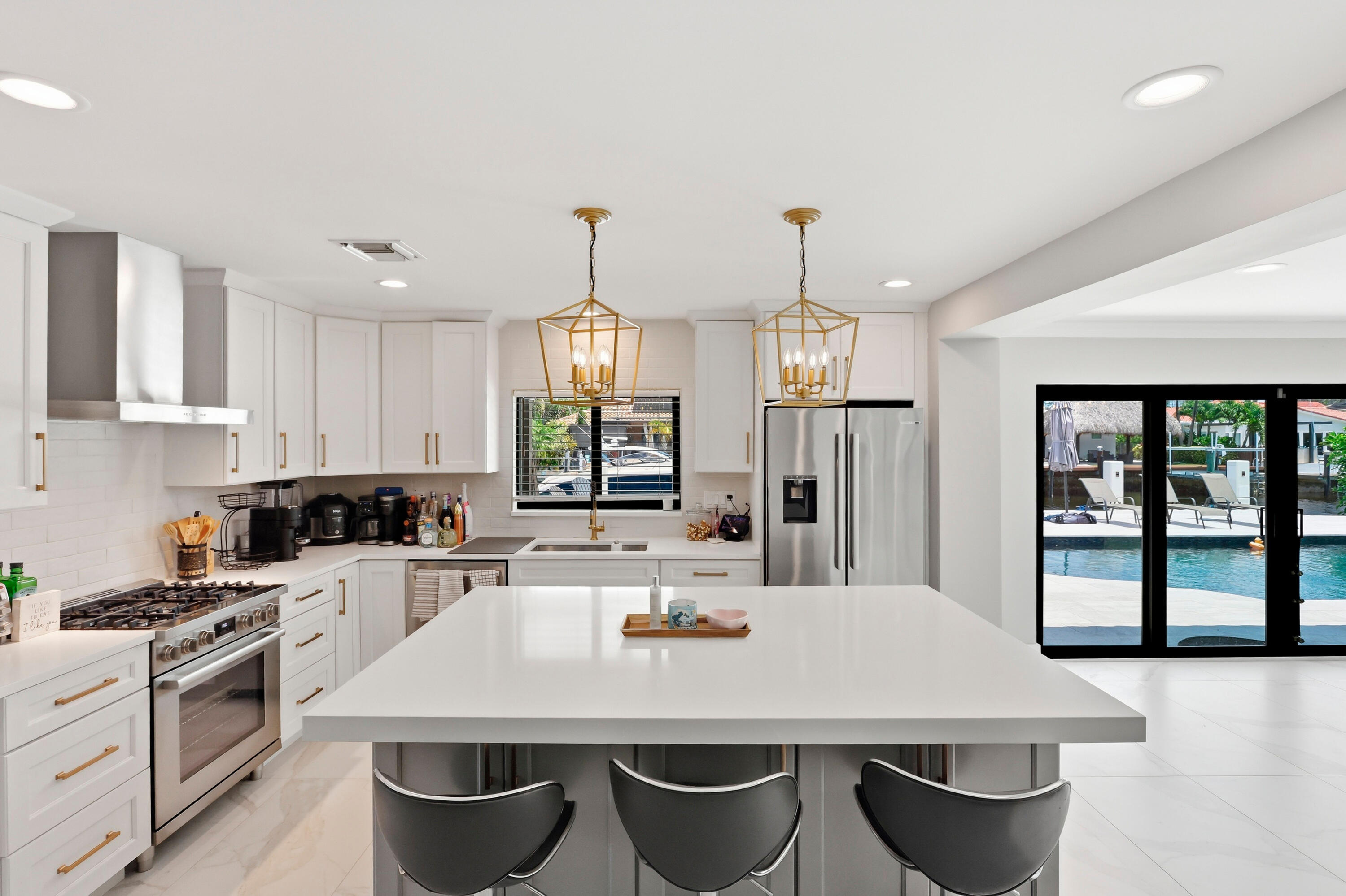 2447 SE 10th, Pompano Beach FL 33062