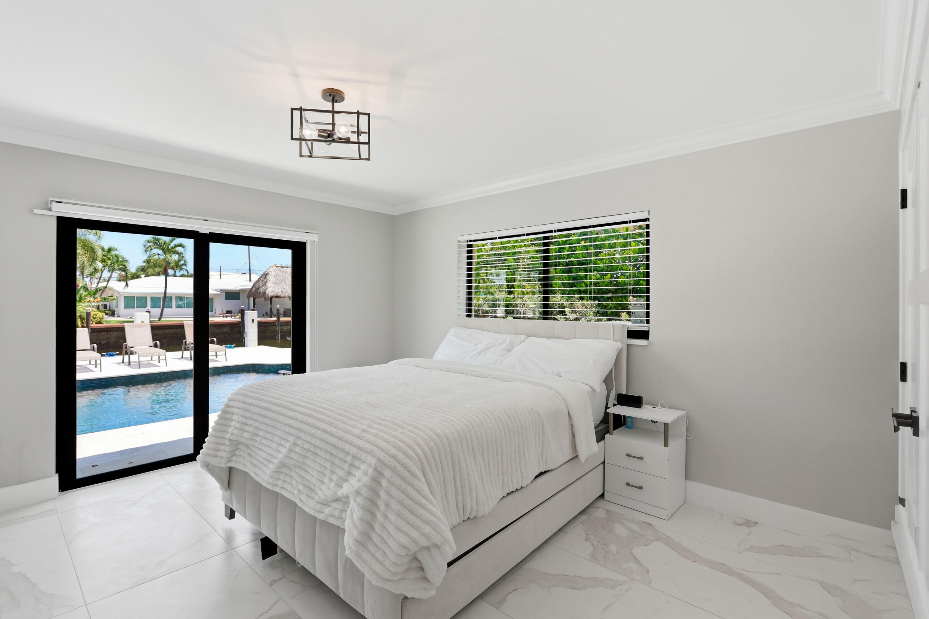 2447 SE 10th, Pompano Beach FL 33062
