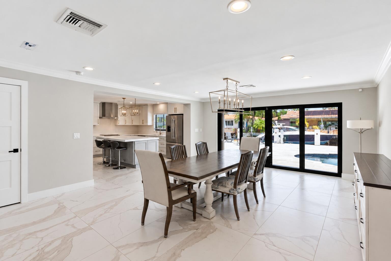2447 SE 10th, Pompano Beach FL 33062