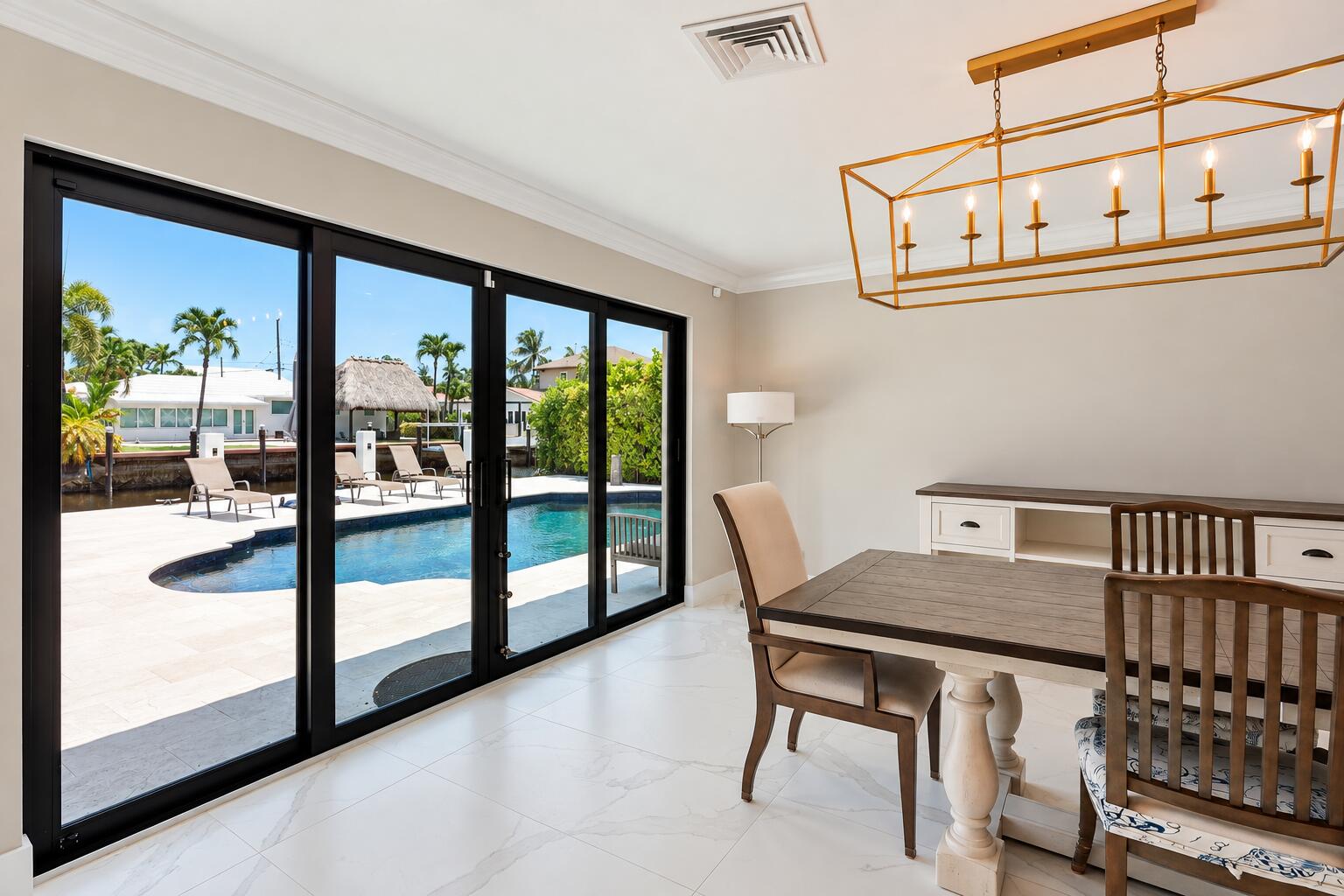 2447 SE 10th, Pompano Beach FL 33062