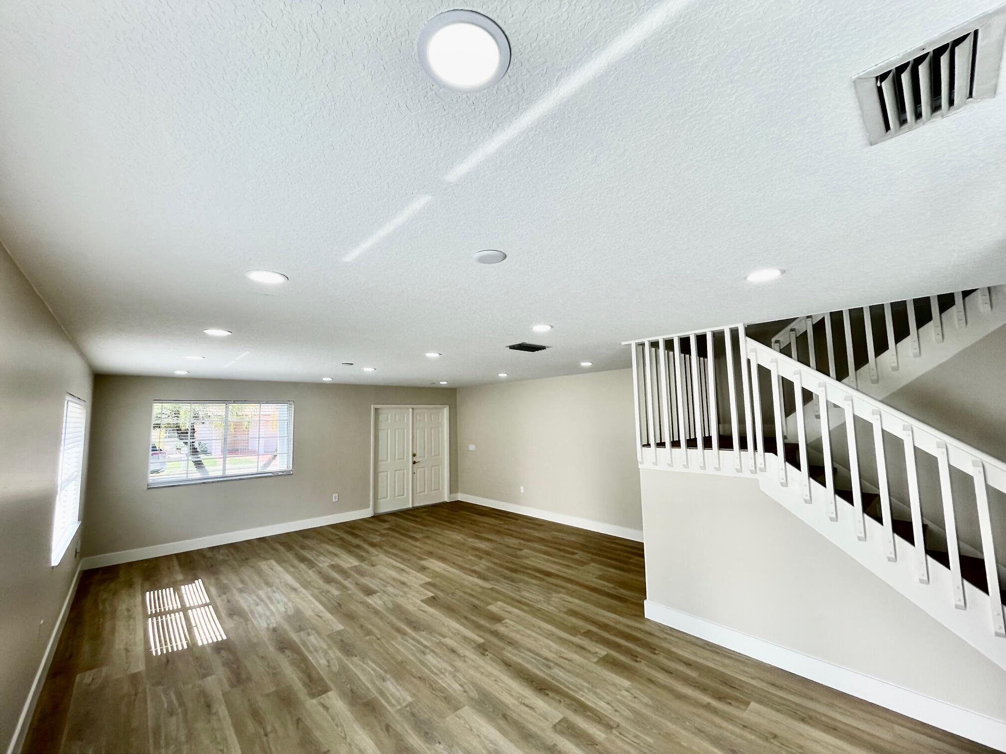 12149 NW 34TH, Sunrise FL 33323