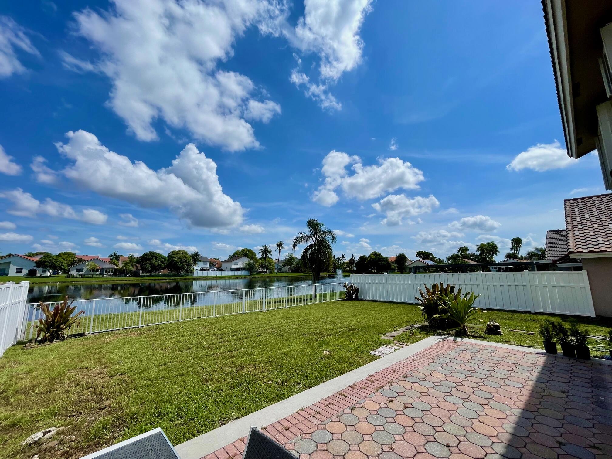12149 NW 34TH, Sunrise FL 33323