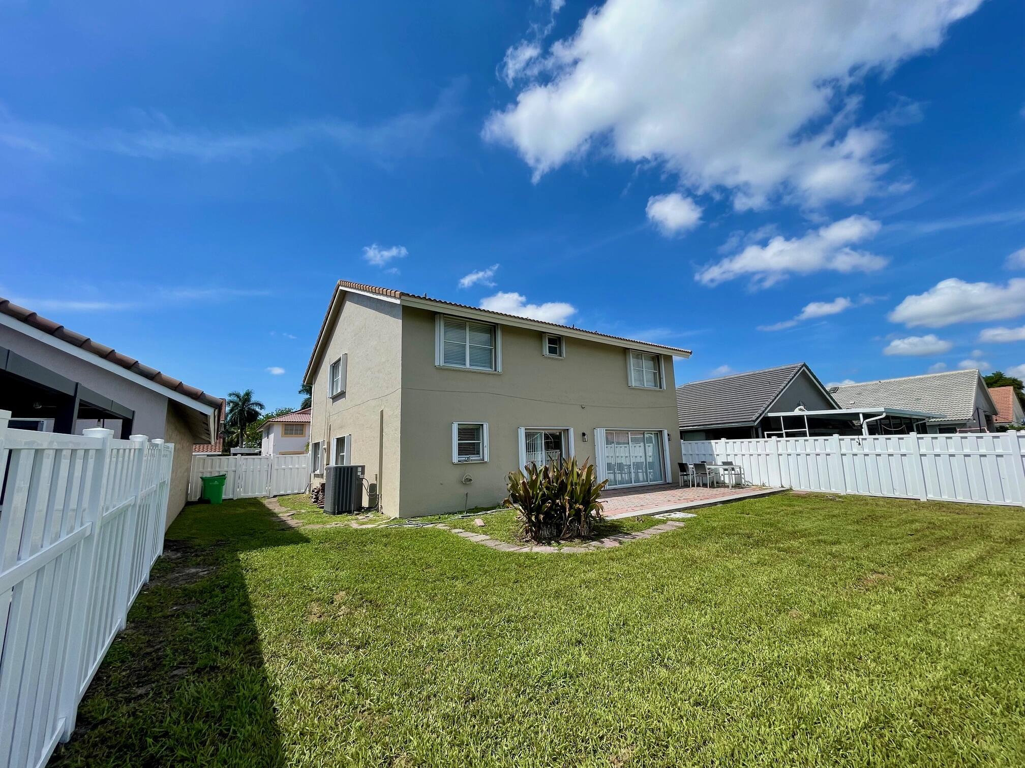 12149 NW 34TH, Sunrise FL 33323