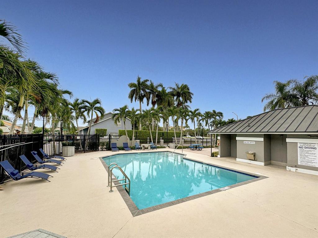 12149 NW 34TH, Sunrise FL 33323