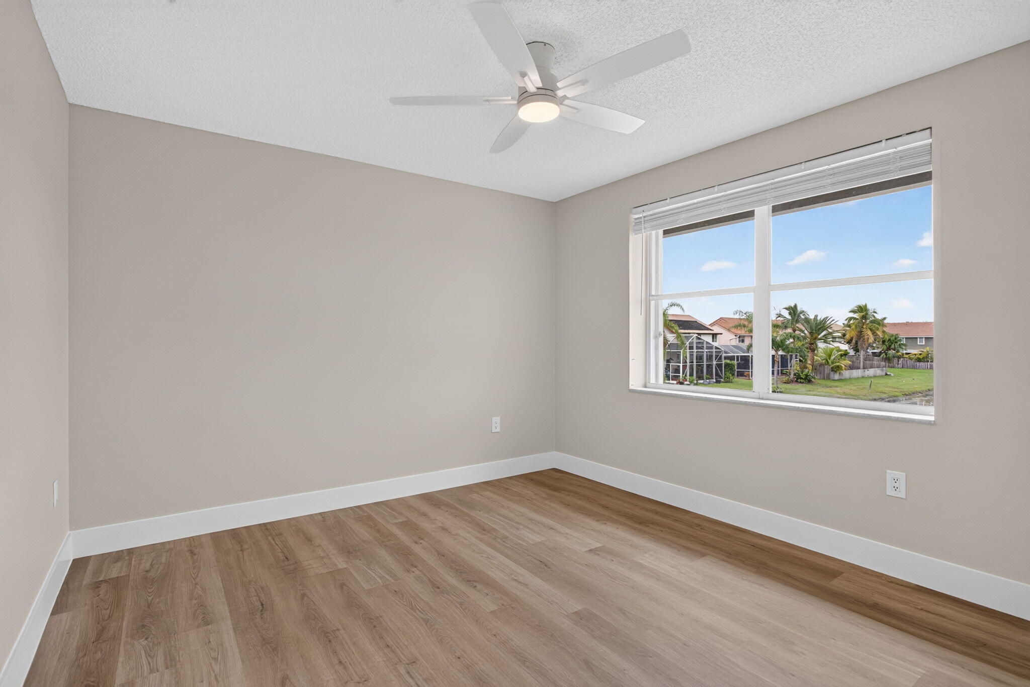 12149 NW 34TH, Sunrise FL 33323