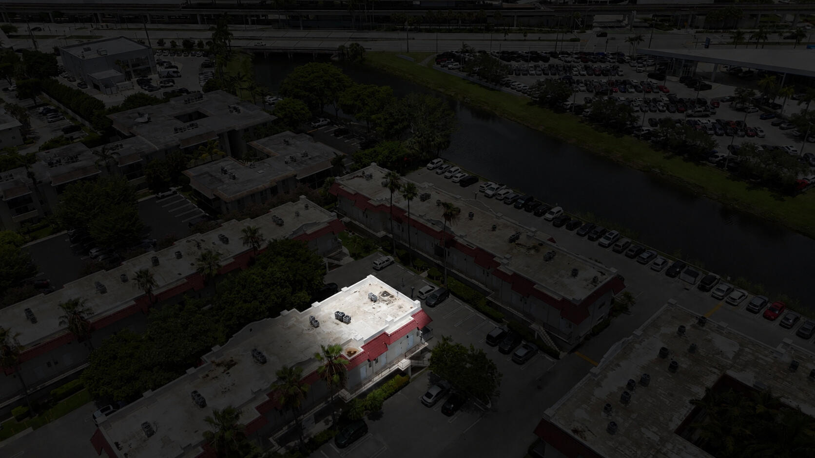 6705 N KENDALL #307, Pinecrest FL 33156
