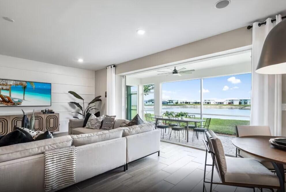 4377 Mersin #99 Easley, Lake Worth FL 33467