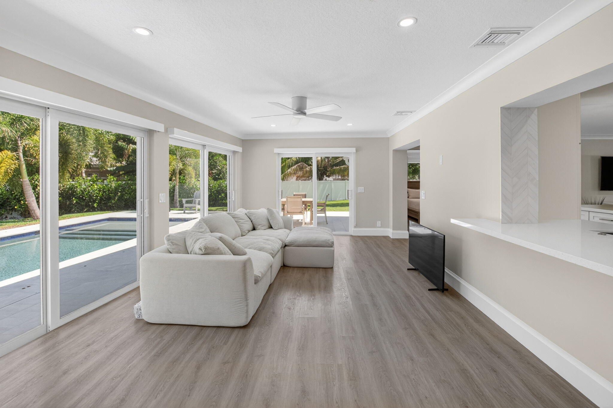 135 SE 28th, Boynton Beach FL 33435
