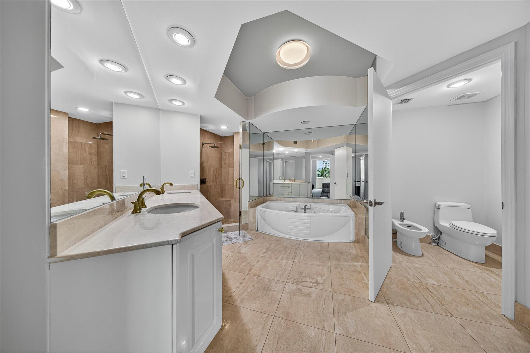 3700 S Ocean #308, Highland Beach FL 33487