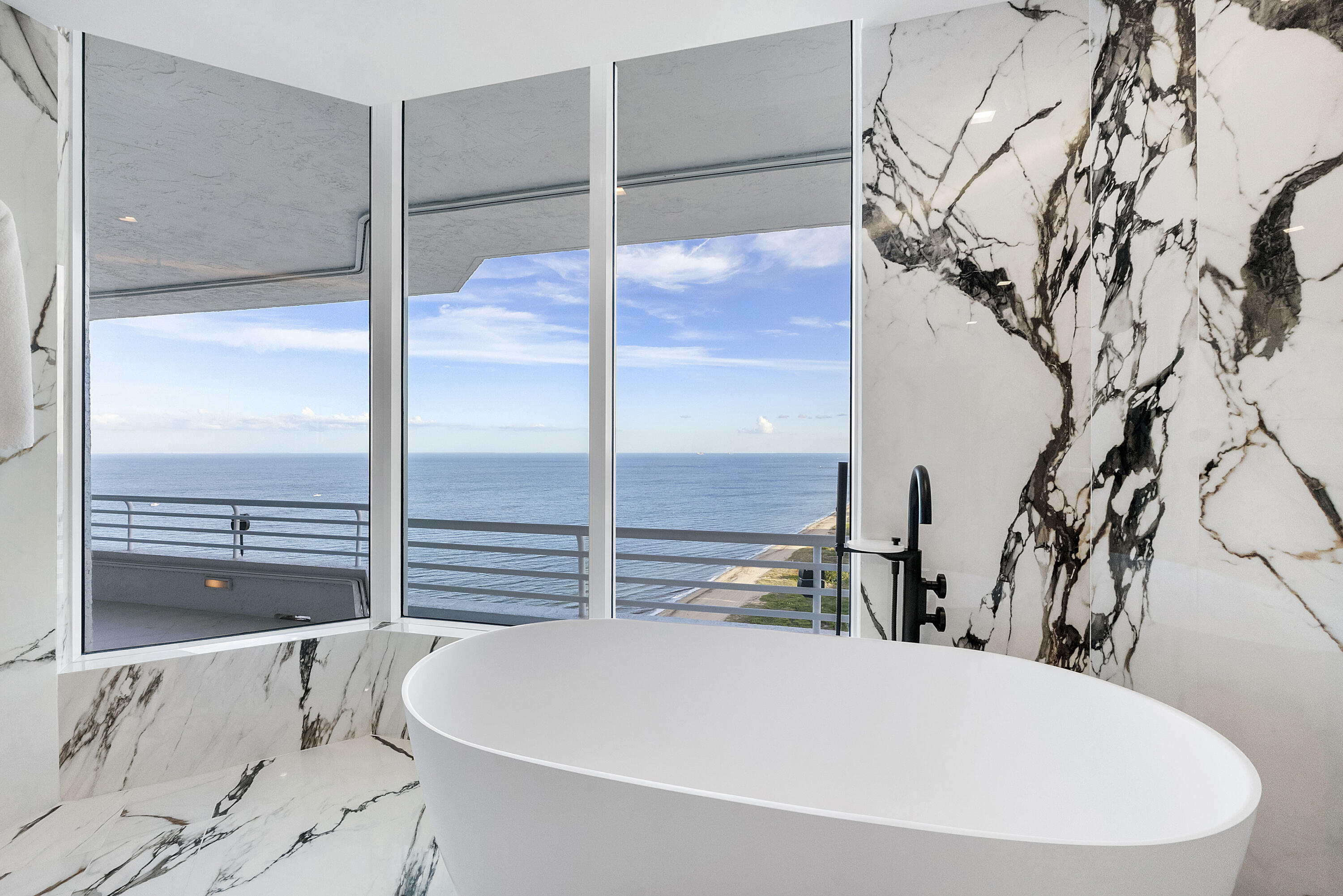 1700 S OCEAN #PH B-D, Lauderdale By The Sea FL 33062
