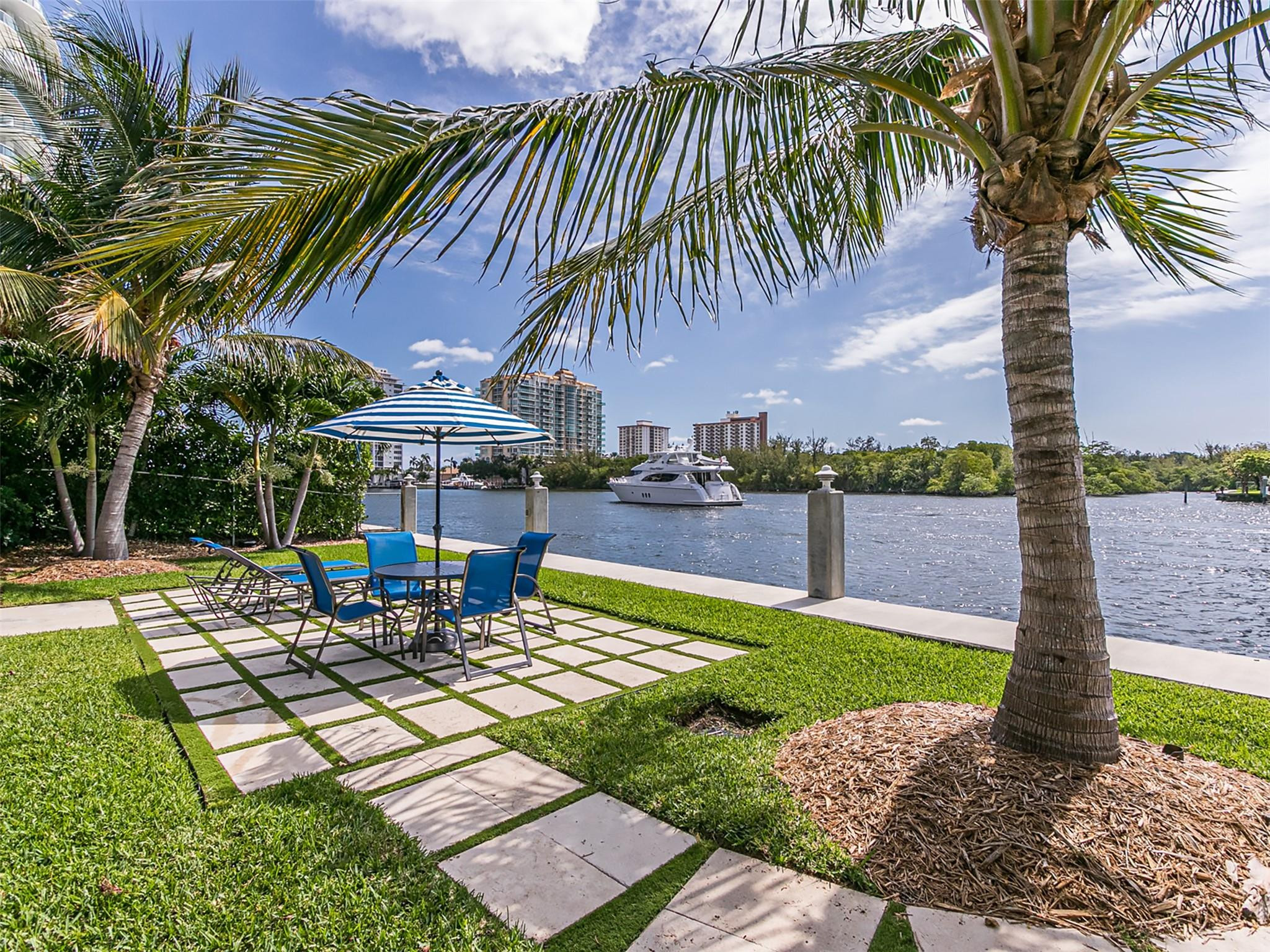 888 INTRACOASTAL #10E, Fort Lauderdale FL 33304