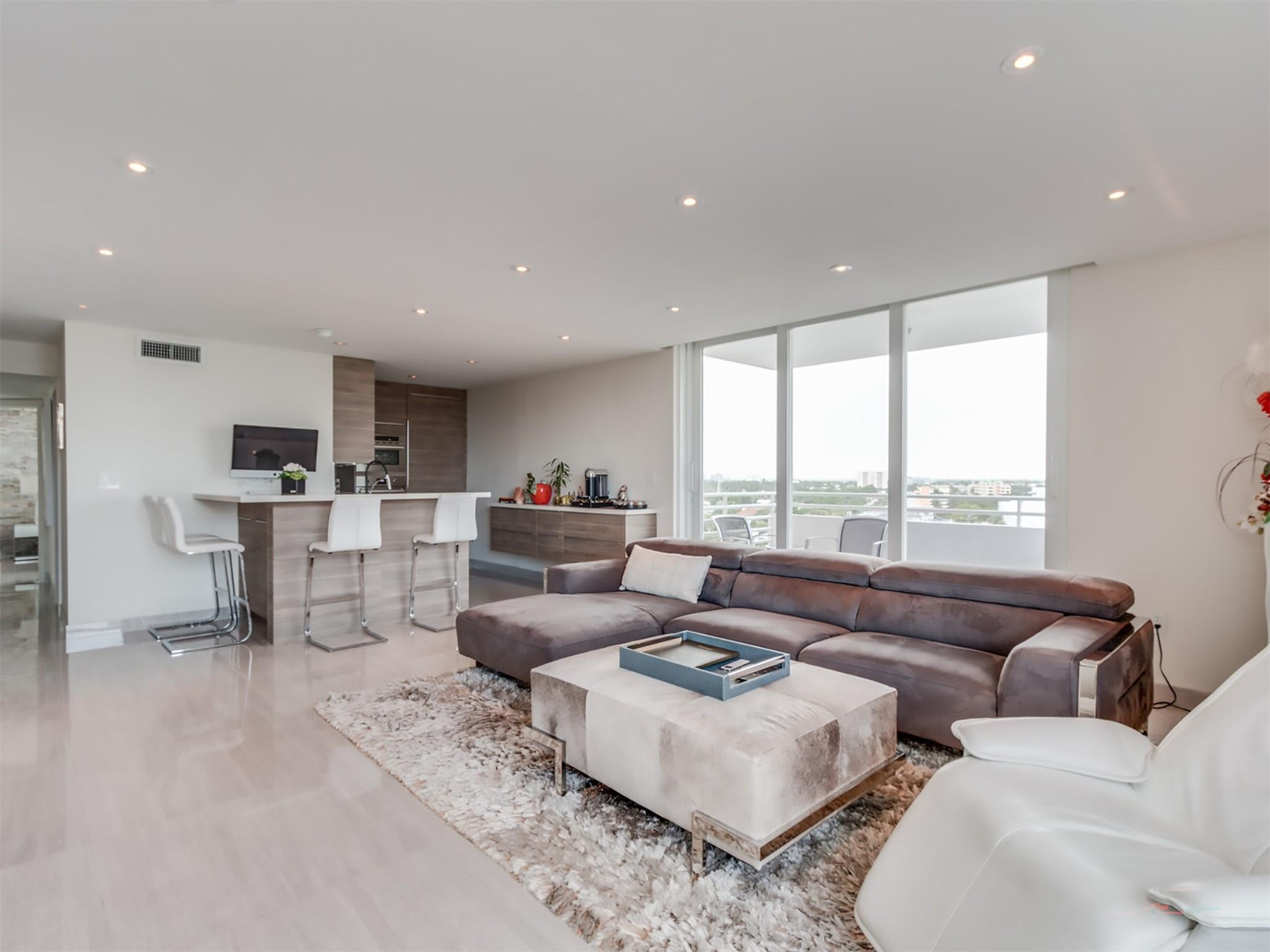 888 INTRACOASTAL #10E, Fort Lauderdale FL 33304