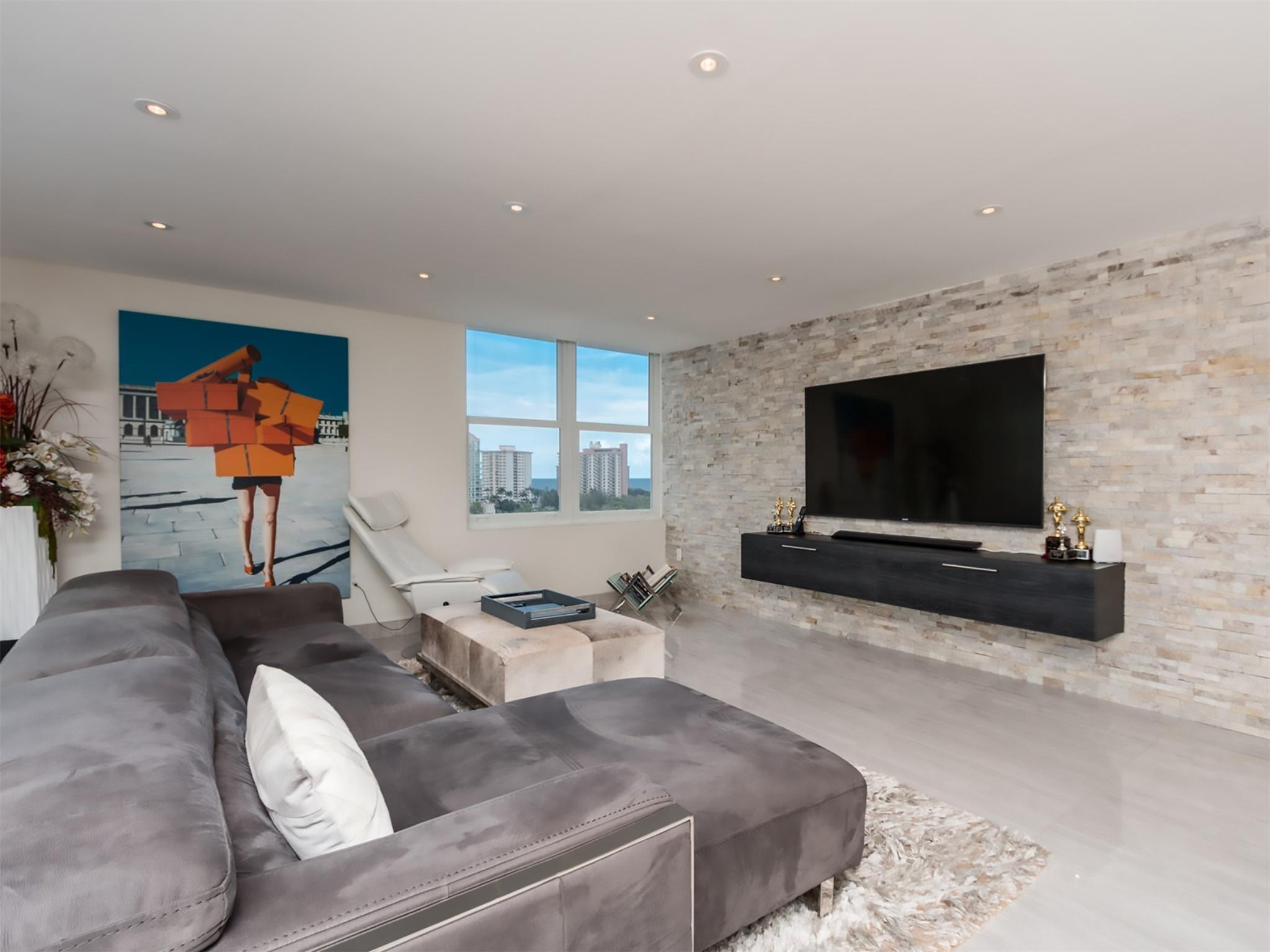 888 INTRACOASTAL #10E, Fort Lauderdale FL 33304