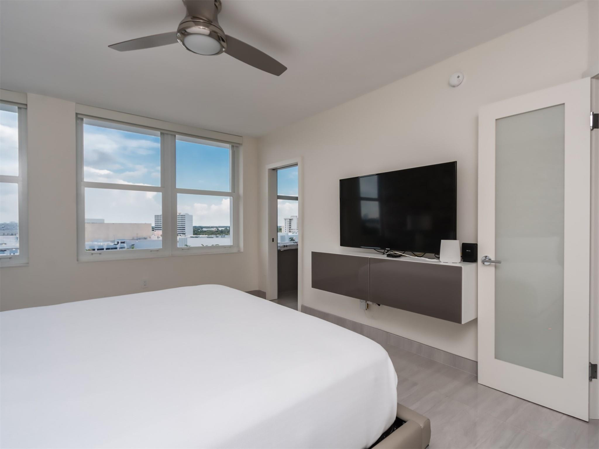 888 INTRACOASTAL #10E, Fort Lauderdale FL 33304