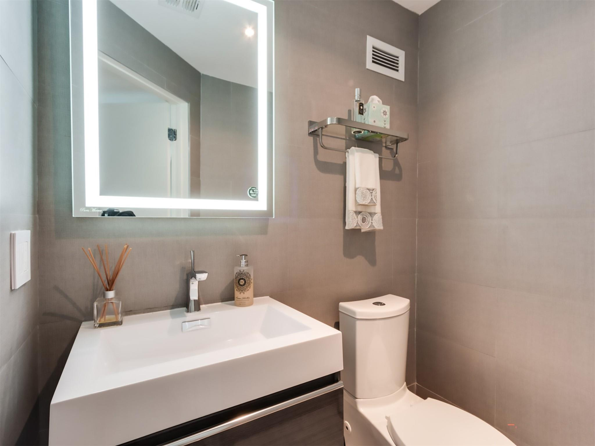 888 INTRACOASTAL #10E, Fort Lauderdale FL 33304