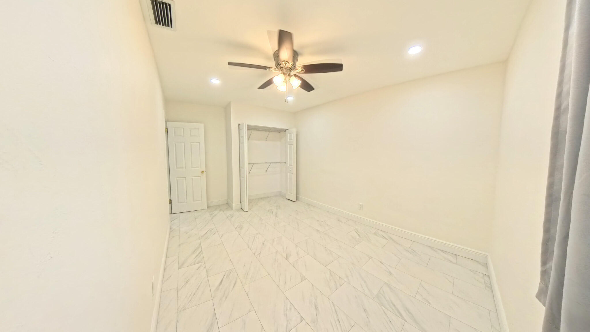 341 HENTHORNE, Palm Springs FL 33461