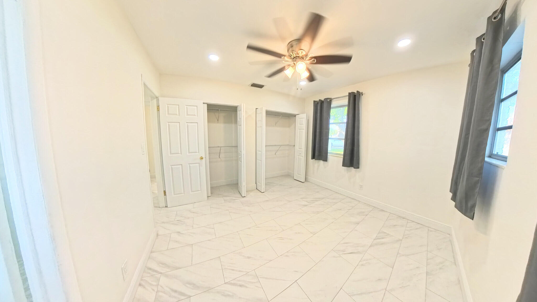 341 HENTHORNE, Palm Springs FL 33461